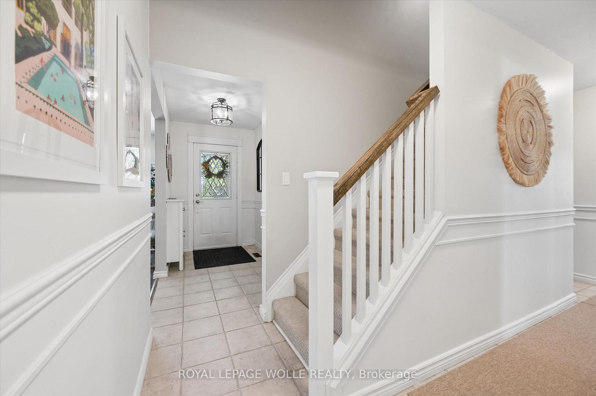 Photo 19 of 134 Bechtel Drive, Kitchener, Pioneer Park — HOMEH