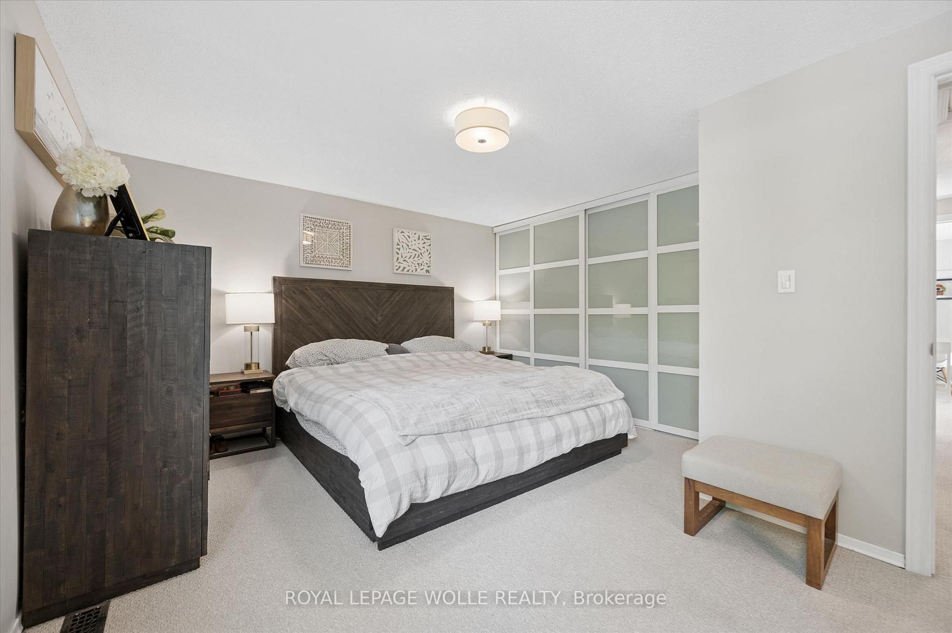 Photo 20 of 134 Bechtel Drive, Kitchener, Pioneer Park — HOMEH