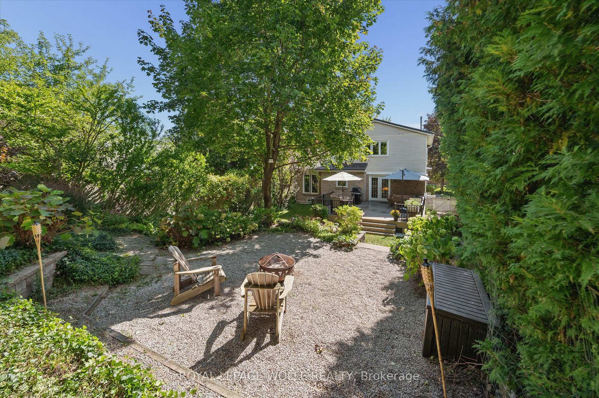 Photo 40 of 134 Bechtel Drive, Kitchener, Pioneer Park — HOMEH