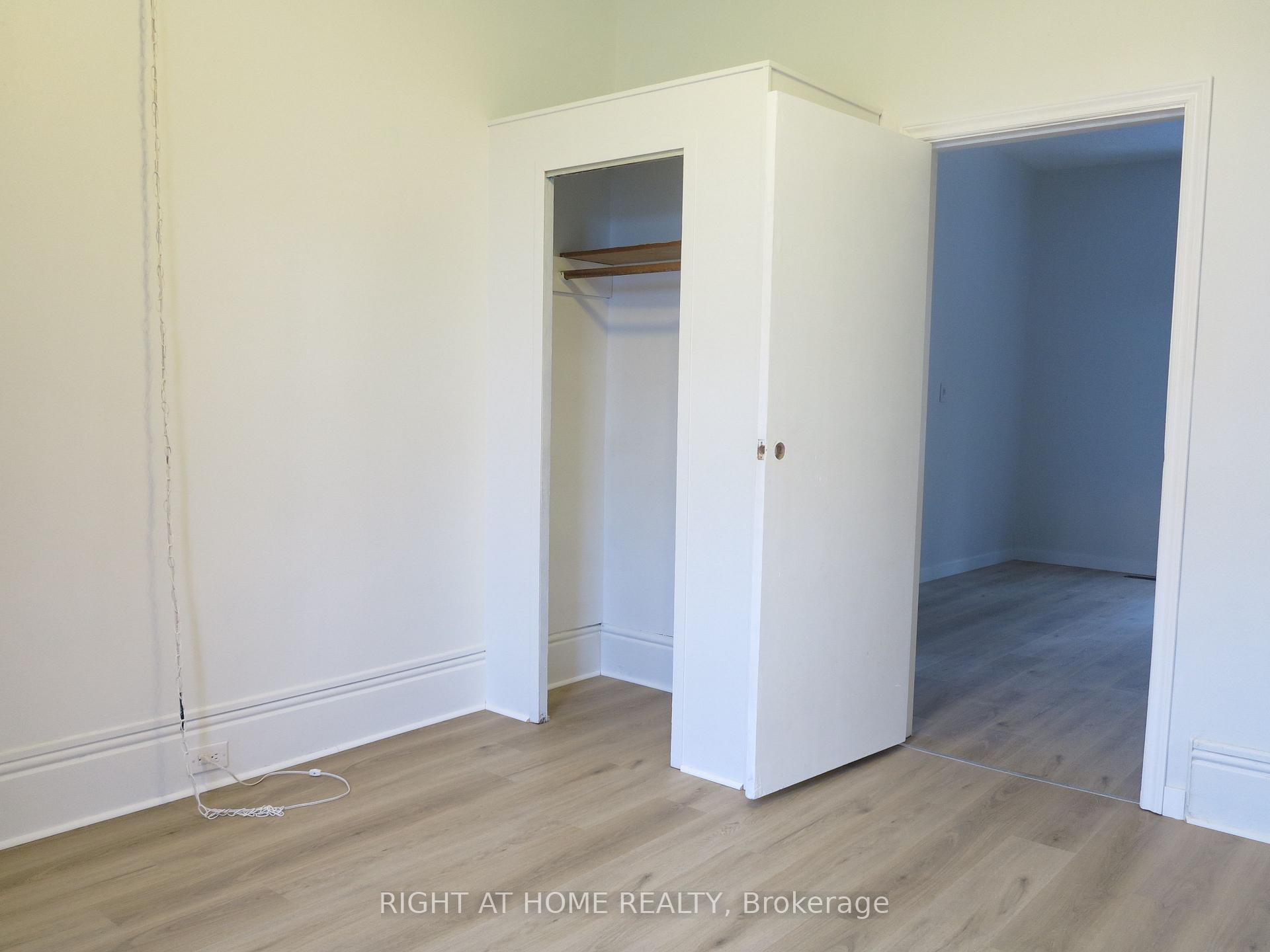 Photo 5 of 129 Walnut Street, London, North N — HOMEH