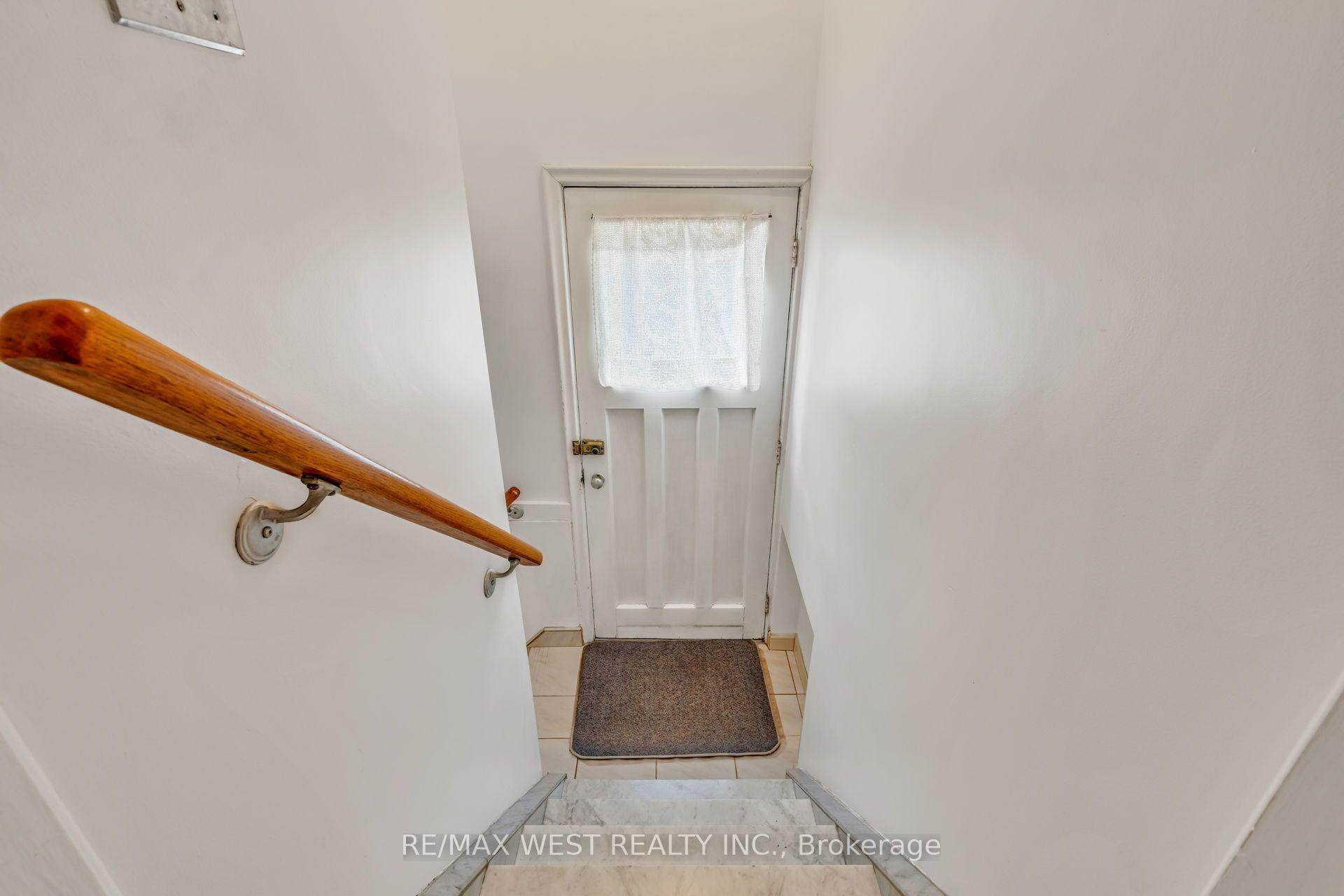 Photo 30 of 90 Tavistock Road, North York, Downsview-Roding-CFB — HOMEH
