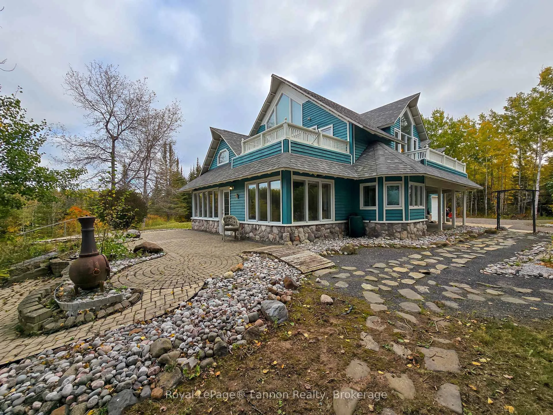Photo 5 of 2165 Gregor Road, Thunder Bay, Mountain Road — HOMEH