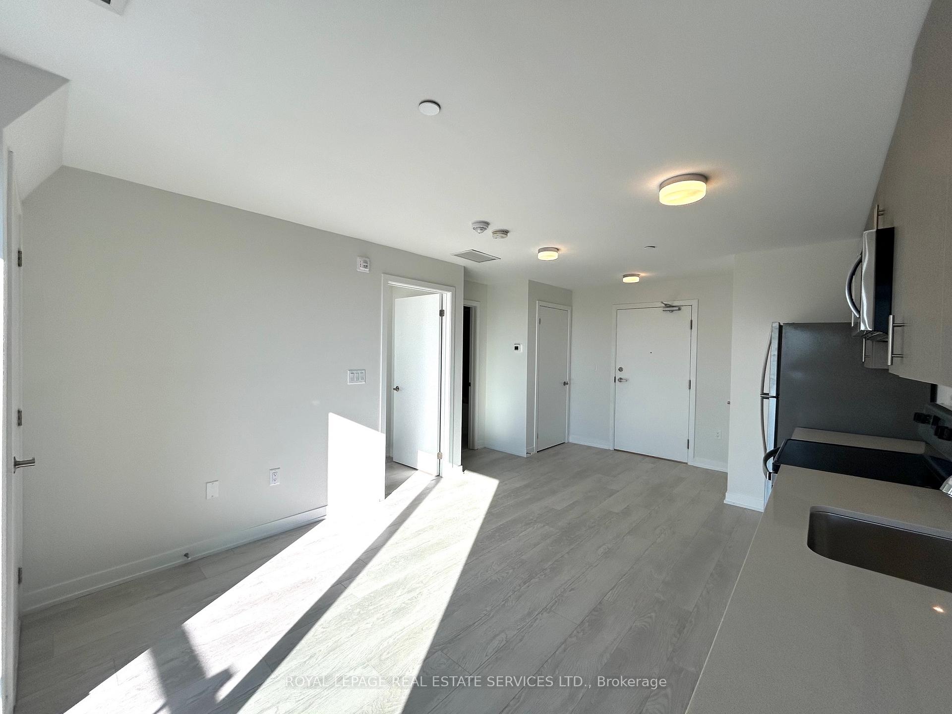 Photo 11 of Unit 417, 3401 Ridgeway Drive E, Mississauga, Erin Mills — HOMEH