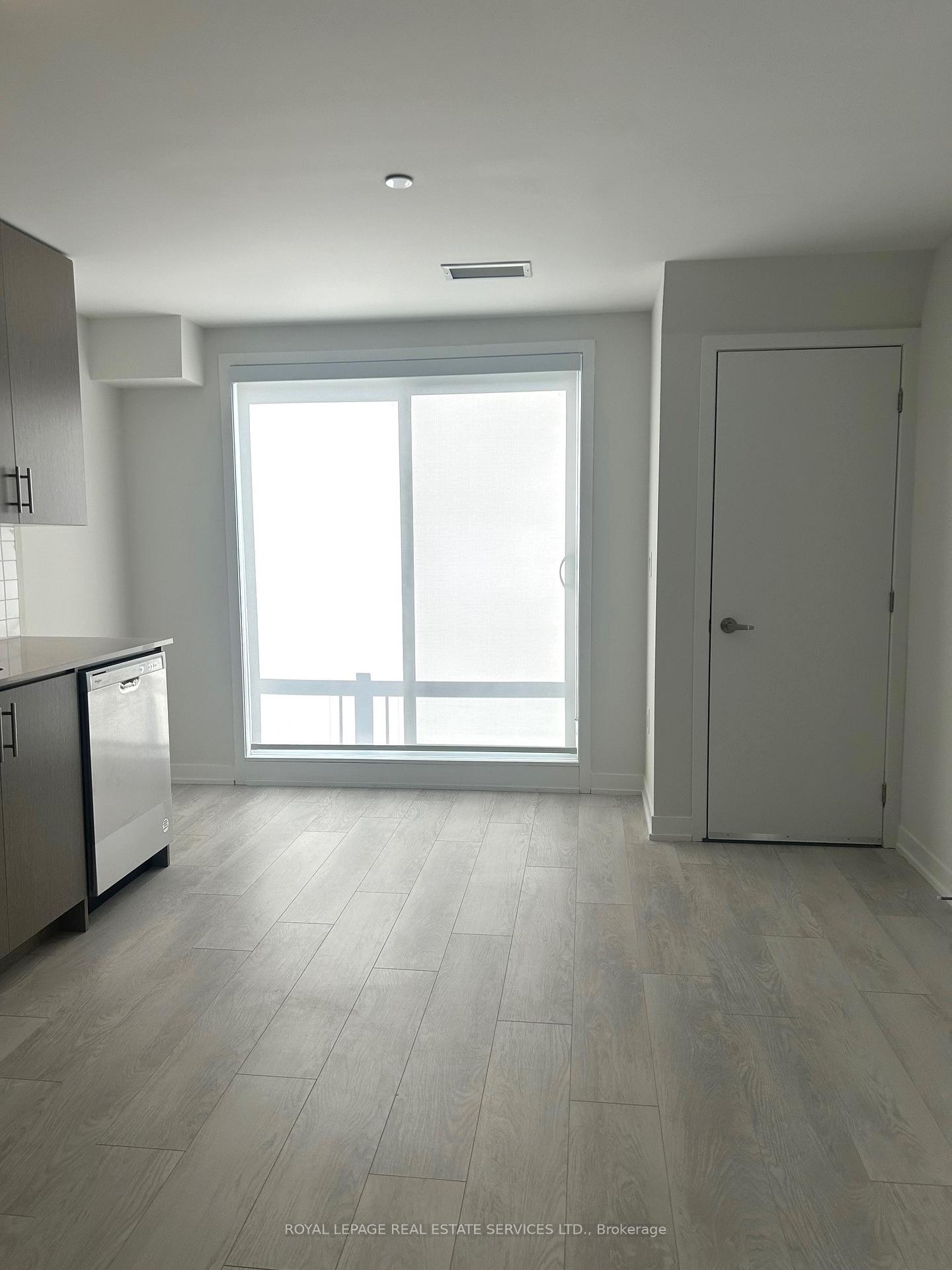 Photo 14 of Unit 417, 3401 Ridgeway Drive E, Mississauga, Erin Mills — HOMEH