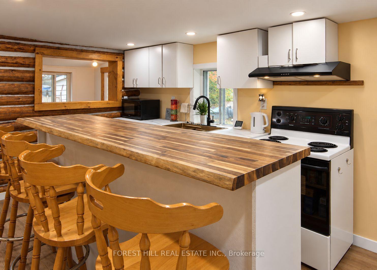 Photo 10 of 240 Britannia Road, Huntsville, Brunel — HOMEH