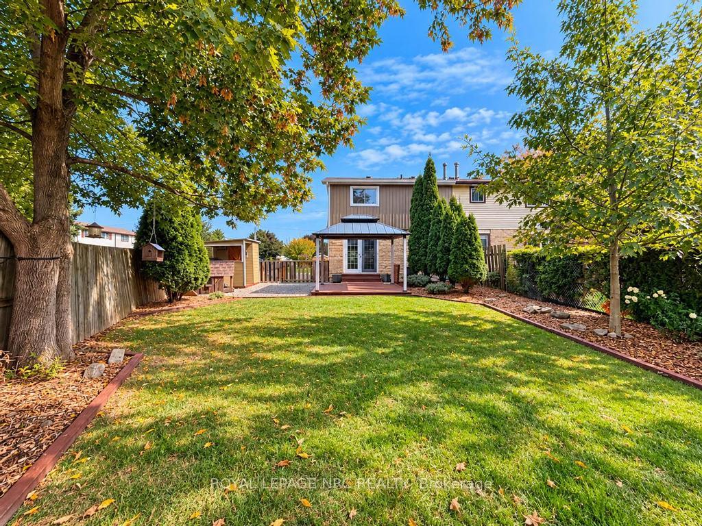 Photo 33 of 51 Stanmary Drive, St. Catharines, Fairview — HOMEH