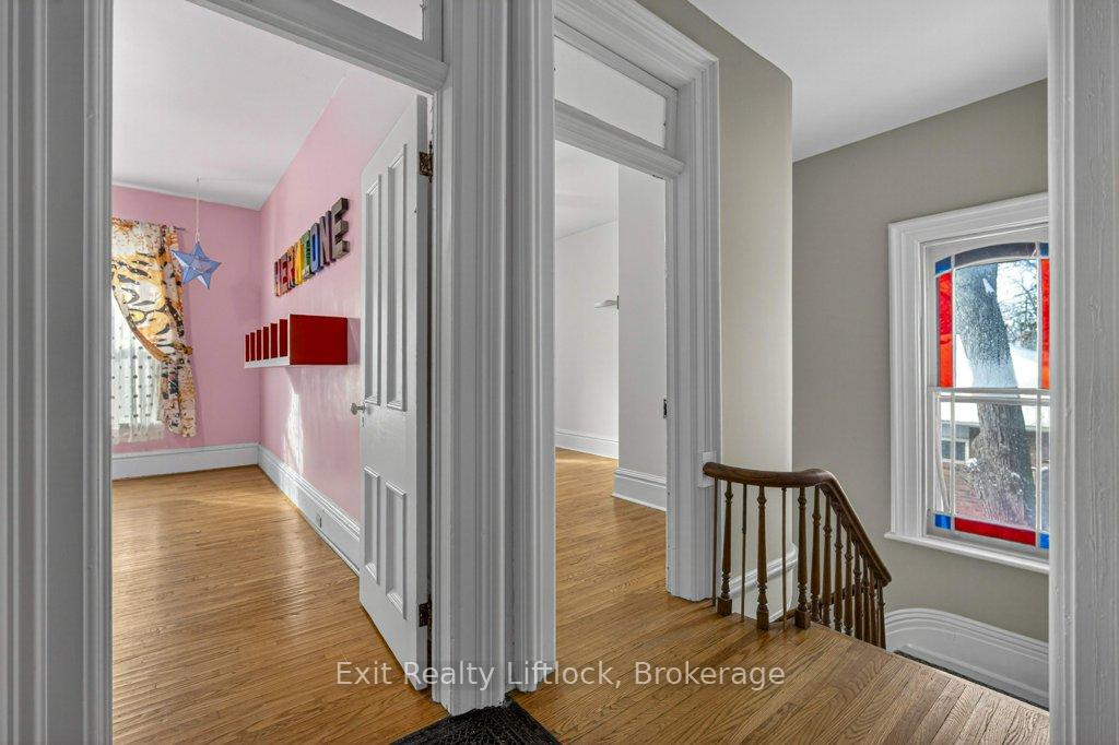 Photo 16 of 212 Barnardo Avenue, Peterborough, Northcrest Ward 5 — HOMEH