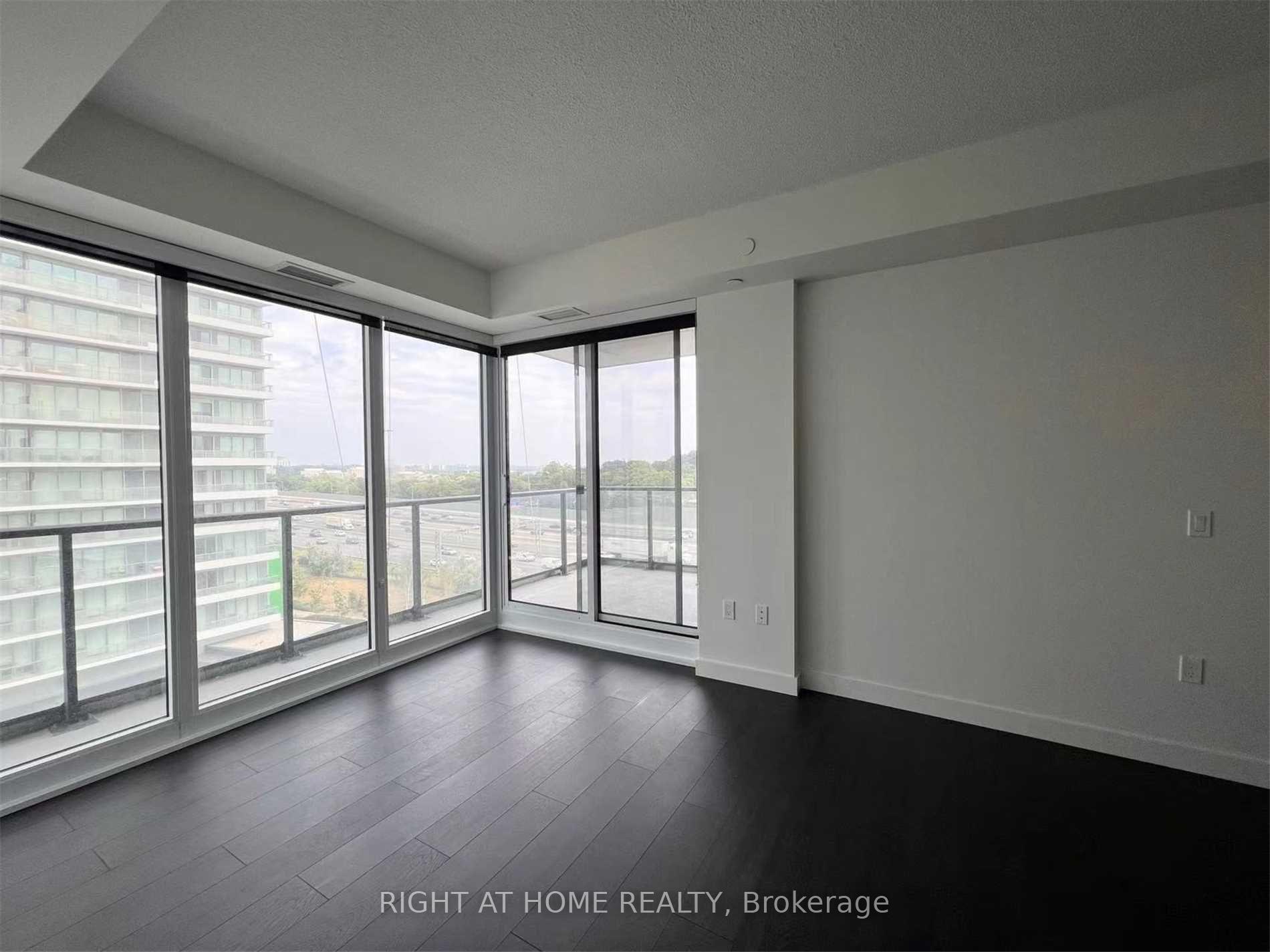 Photo 9 of Unit 1602, 95 Mcmahon Drive, North York, Bayview Village — HOMEH