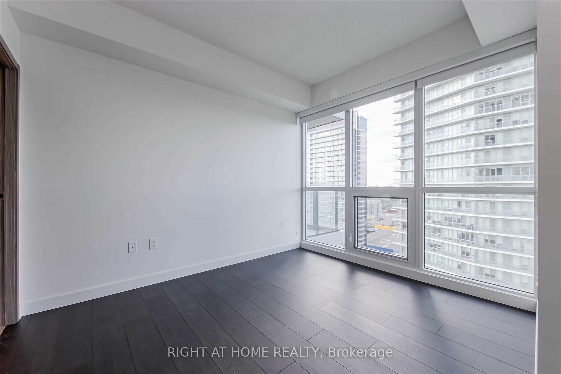 Photo 11 of Unit 1602, 95 Mcmahon Drive, North York, Bayview Village — HOMEH