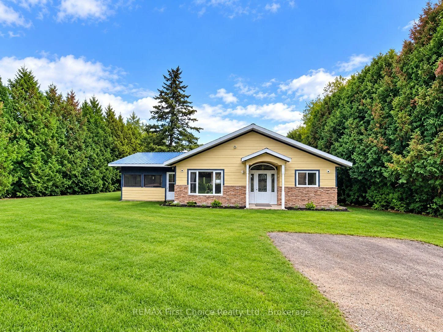 Photo 19 of 702 River Avenue E, Rainy River, TB-403 — HOMEH