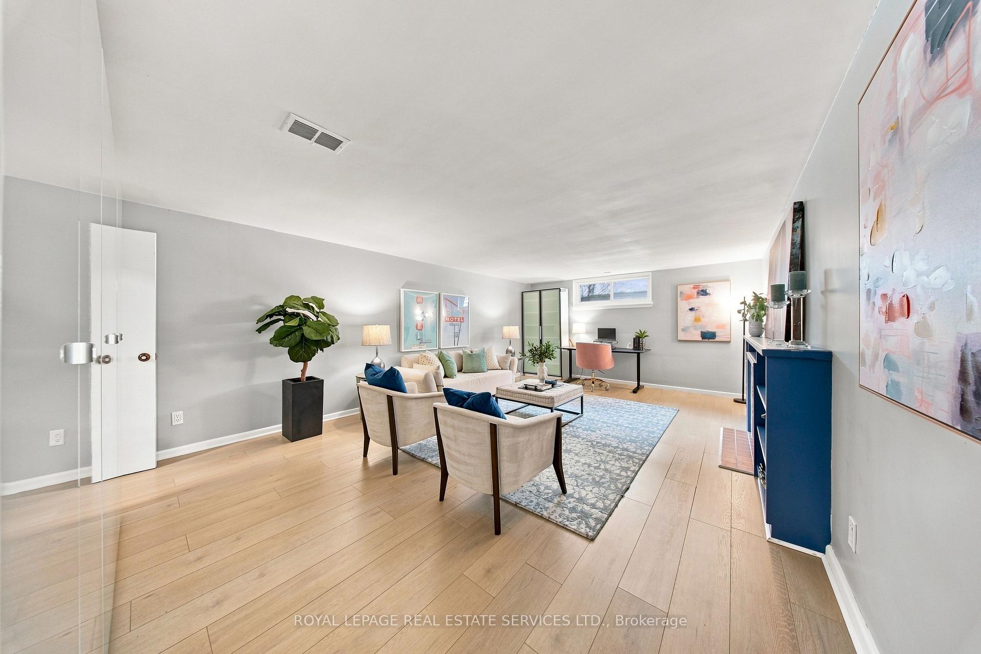 Photo 29 of 16 Oldham Road, Etobicoke, Princess-Rosethorn — HOMEH