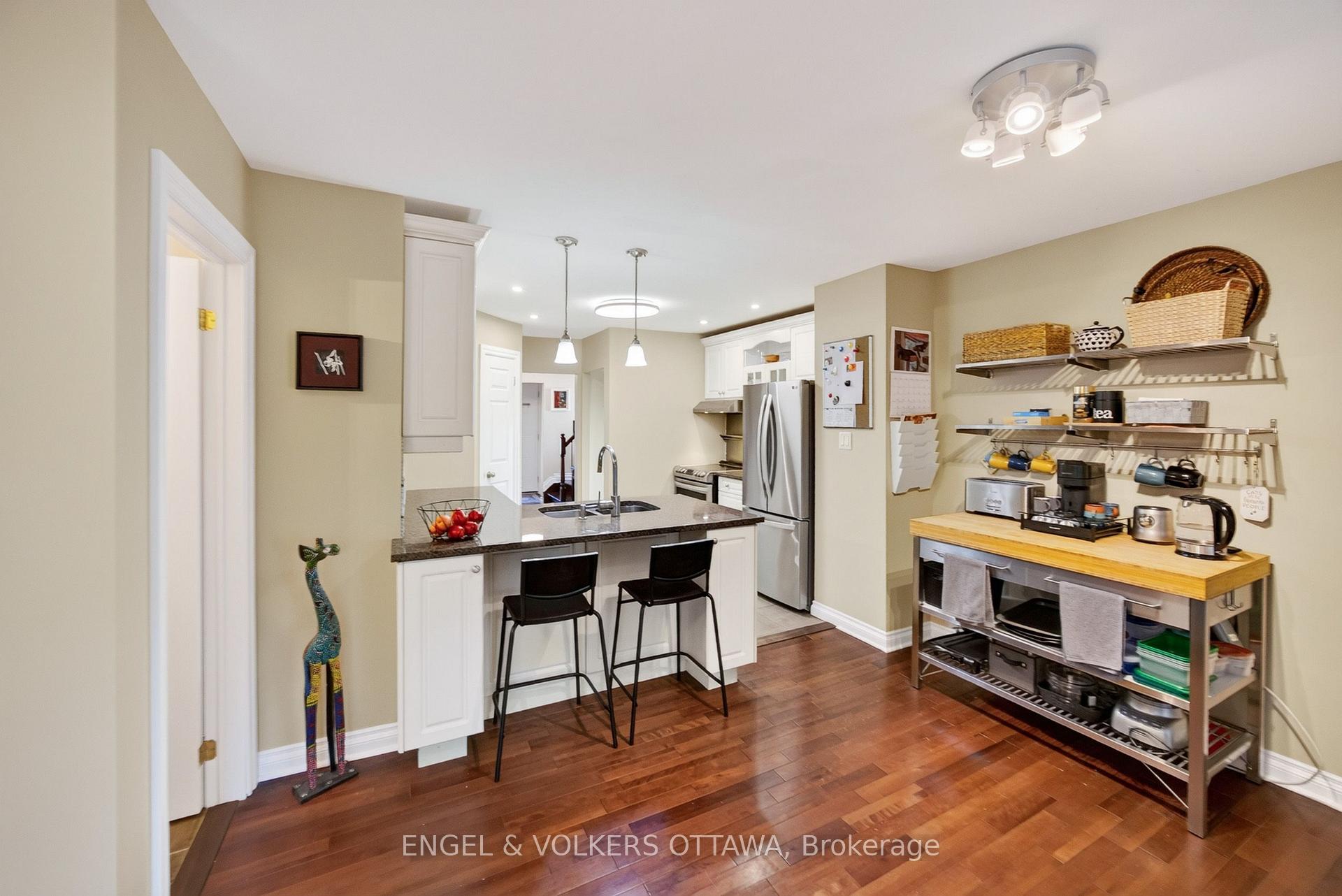 Photo 16 of 533 Hilson Avenue, Ottawa, Westboro/Hampton Park — HOMEH