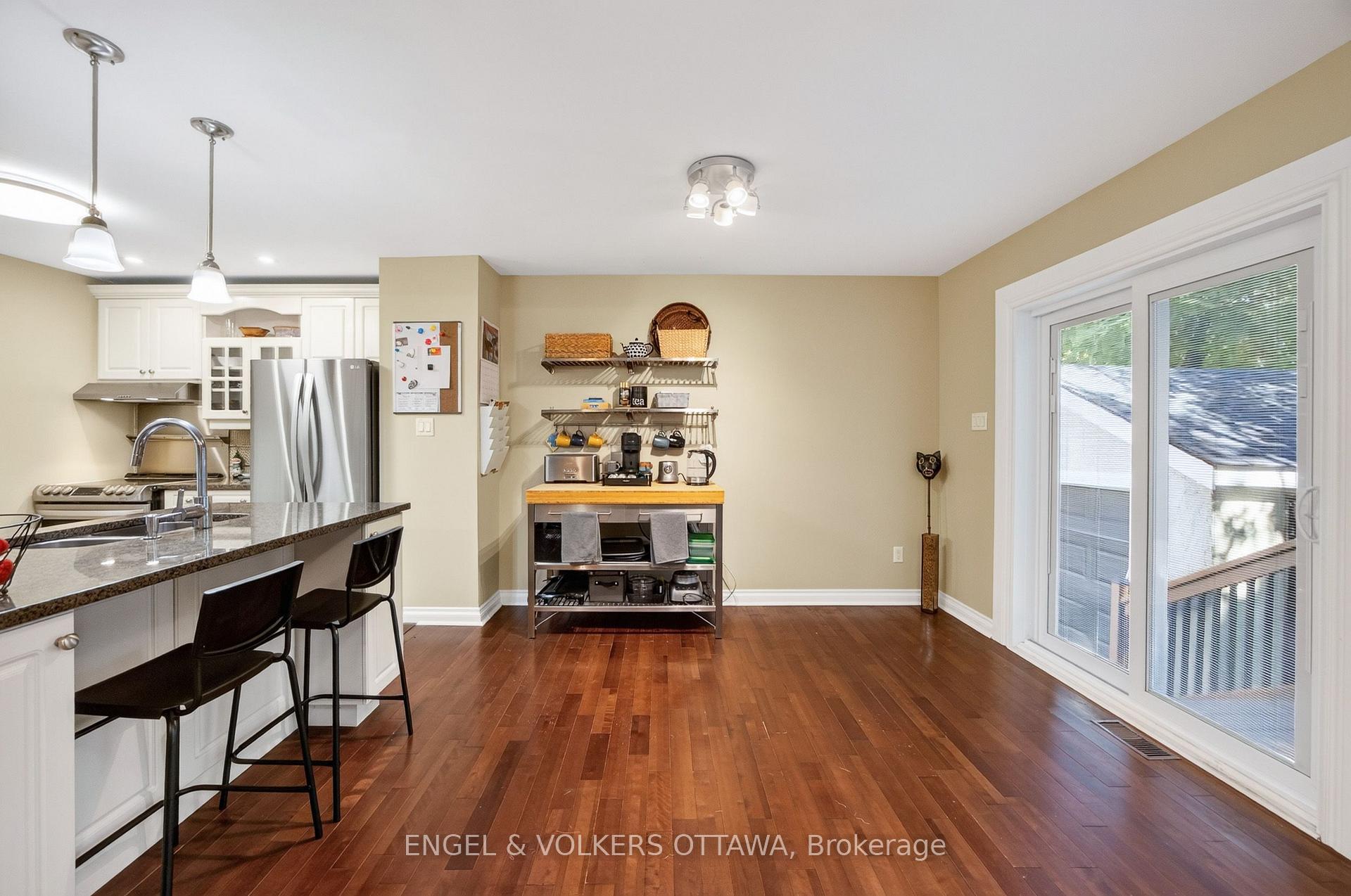 Photo 17 of 533 Hilson Avenue, Ottawa, Westboro/Hampton Park — HOMEH
