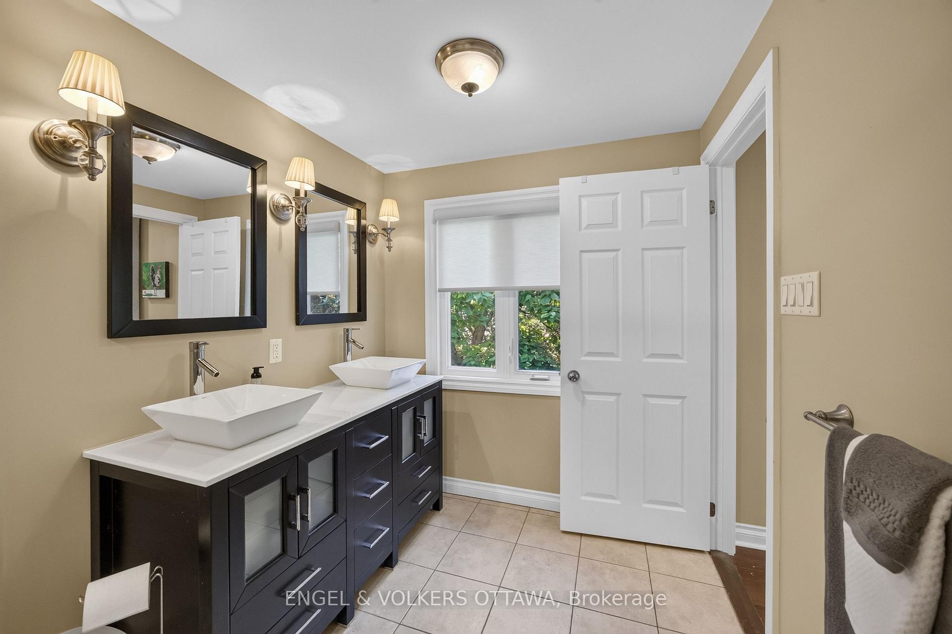 Photo 29 of 533 Hilson Avenue, Ottawa, Westboro/Hampton Park — HOMEH