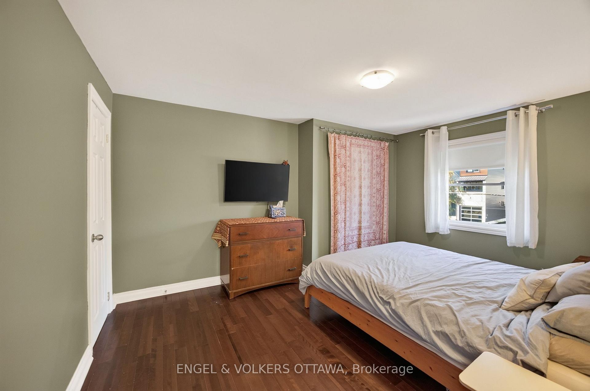 Photo 32 of 533 Hilson Avenue, Ottawa, Westboro/Hampton Park — HOMEH