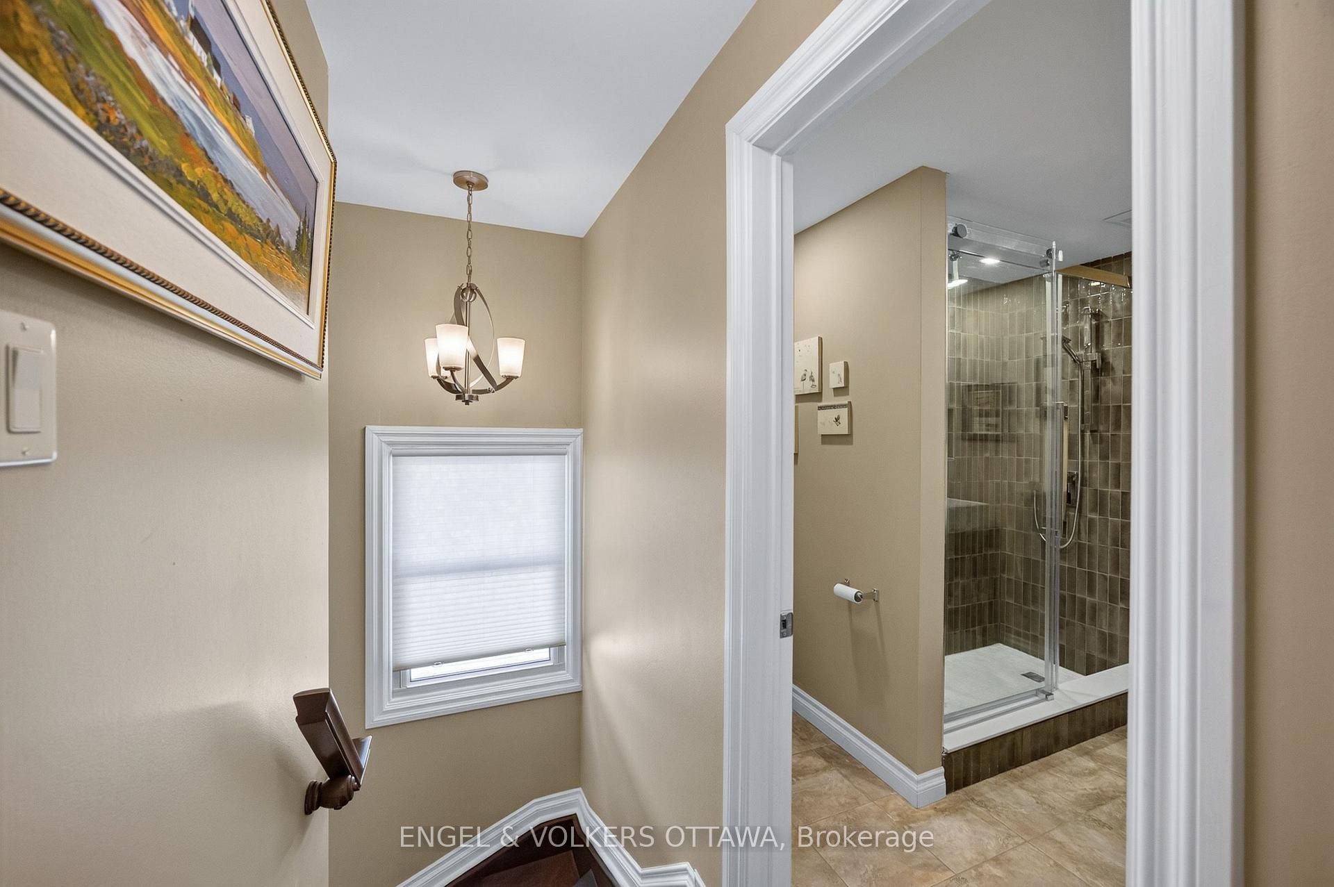 Photo 34 of 533 Hilson Avenue, Ottawa, Westboro/Hampton Park — HOMEH