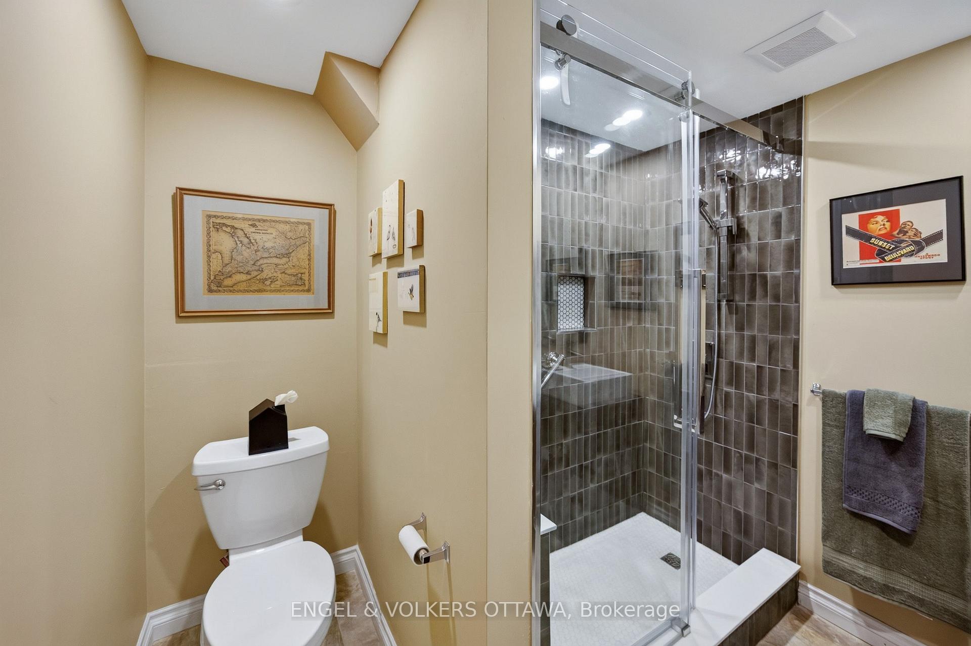 Photo 36 of 533 Hilson Avenue, Ottawa, Westboro/Hampton Park — HOMEH