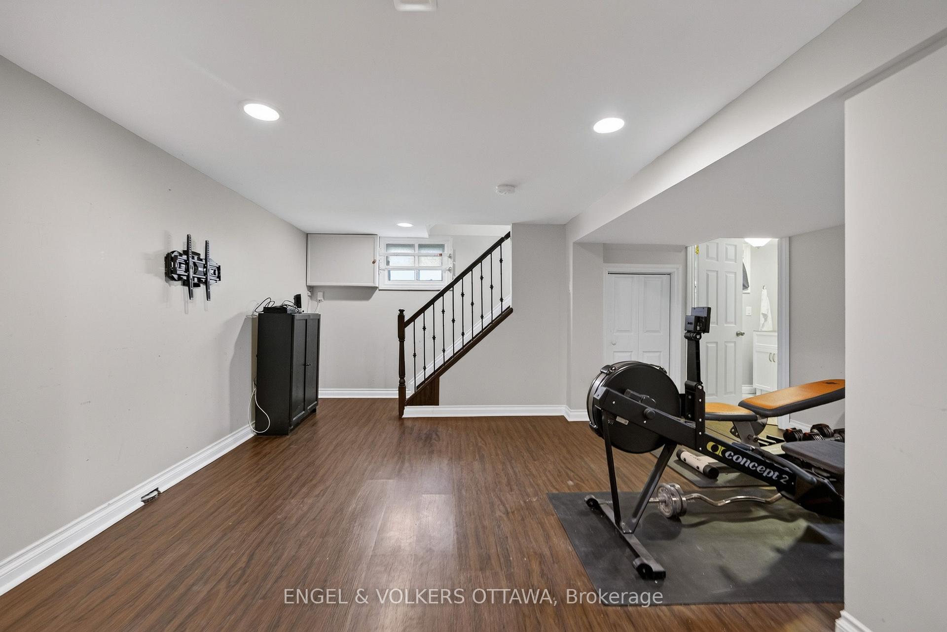 Photo 37 of 533 Hilson Avenue, Ottawa, Westboro/Hampton Park — HOMEH
