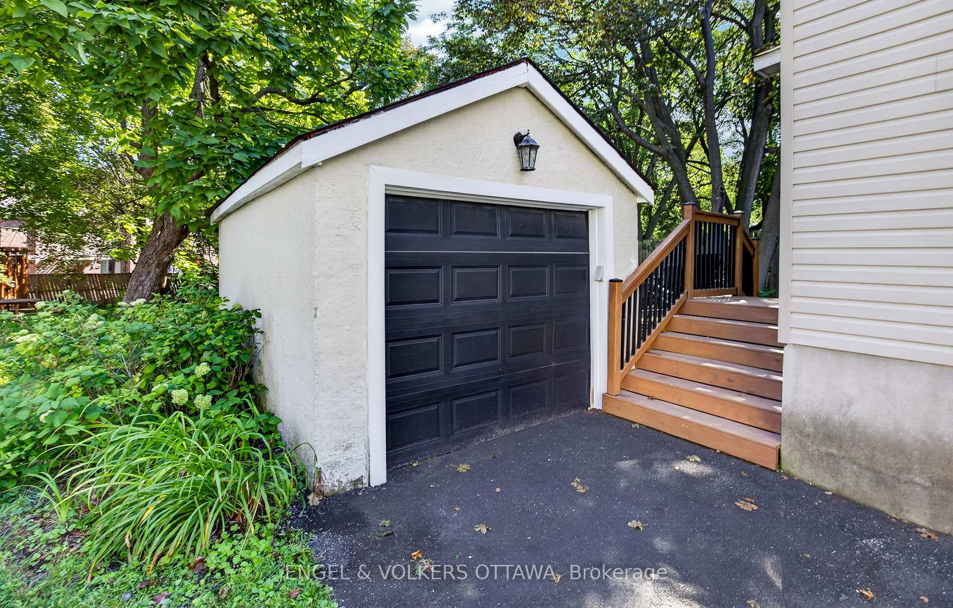 Photo 45 of 533 Hilson Avenue, Ottawa, Westboro/Hampton Park — HOMEH