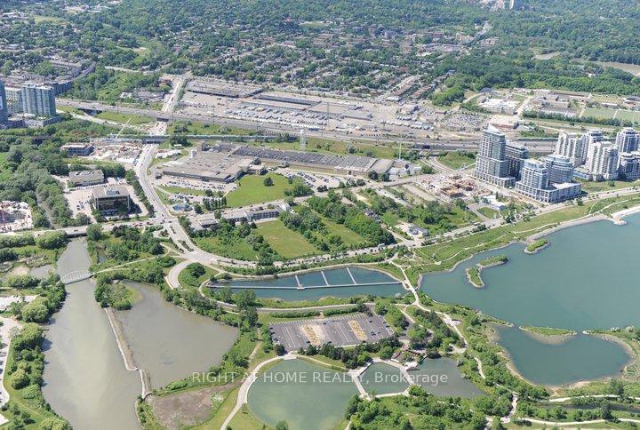 Photo 5 of Unit 2501, 10 Park Lawn Road, Etobicoke, Mimico — HOMEH