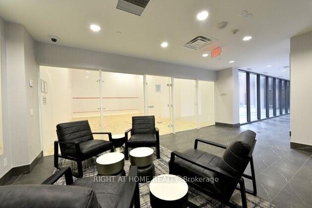 Photo 7 of Unit 2501, 10 Park Lawn Road, Etobicoke, Mimico — HOMEH