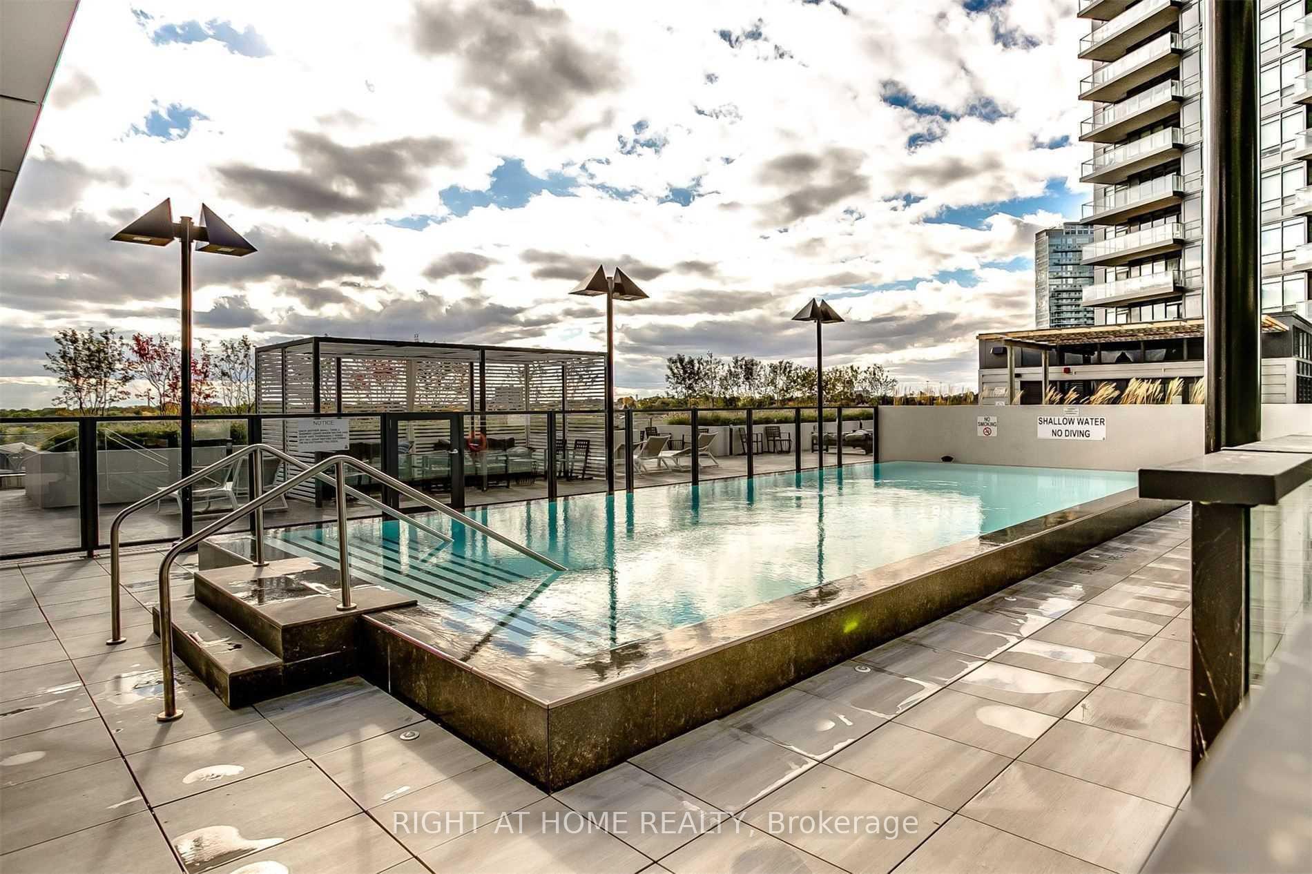 Photo 15 of Unit 2501, 10 Park Lawn Road, Etobicoke, Mimico — HOMEH