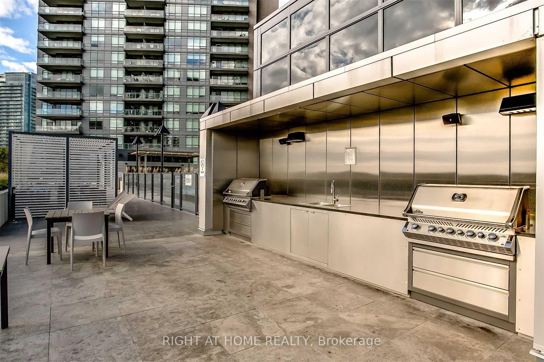 Photo 20 of Unit 2501, 10 Park Lawn Road, Etobicoke, Mimico — HOMEH