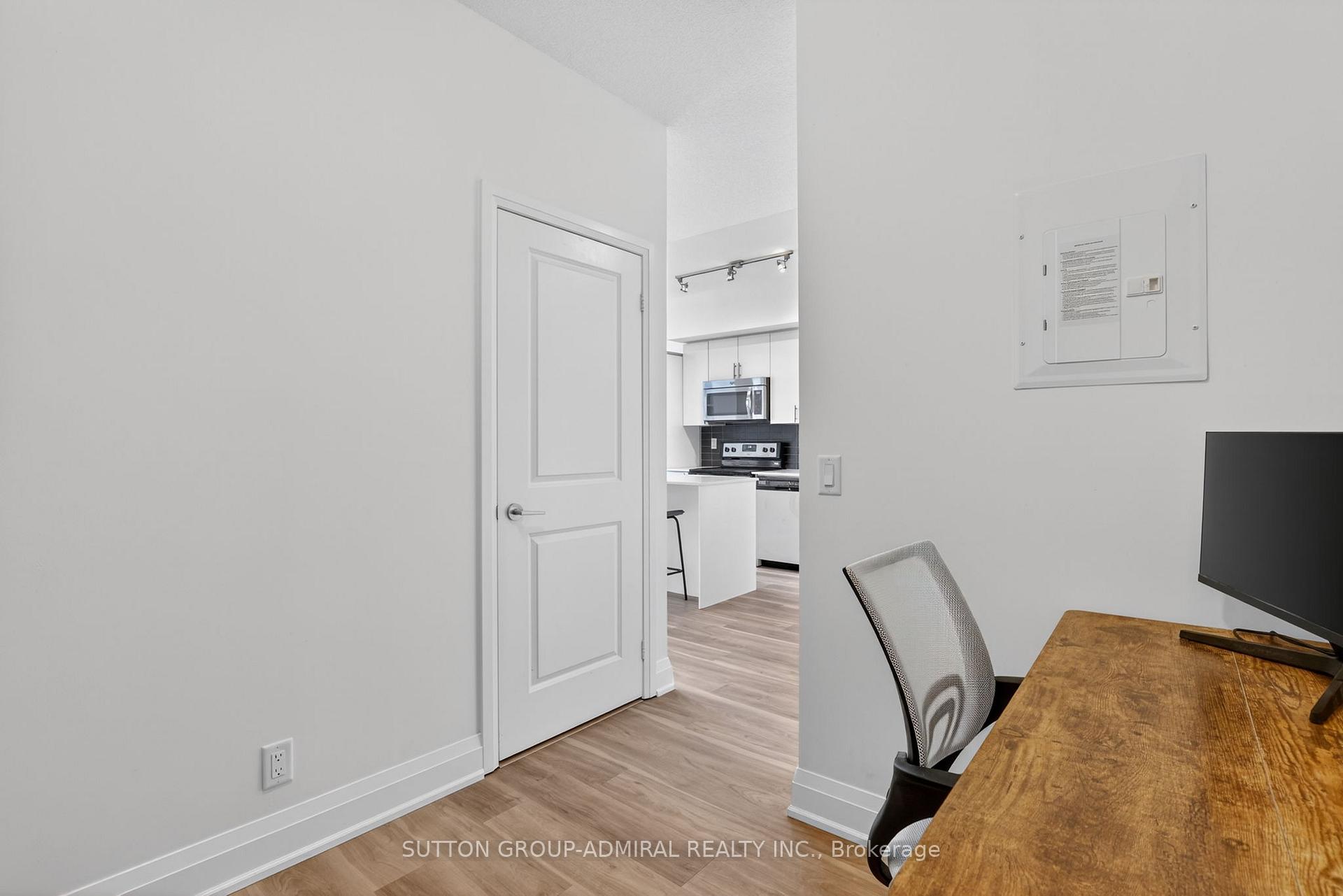 Photo 14 of Unit 316, 7900 Bathurst Street, Vaughan, Beverley Glen — HOMEH