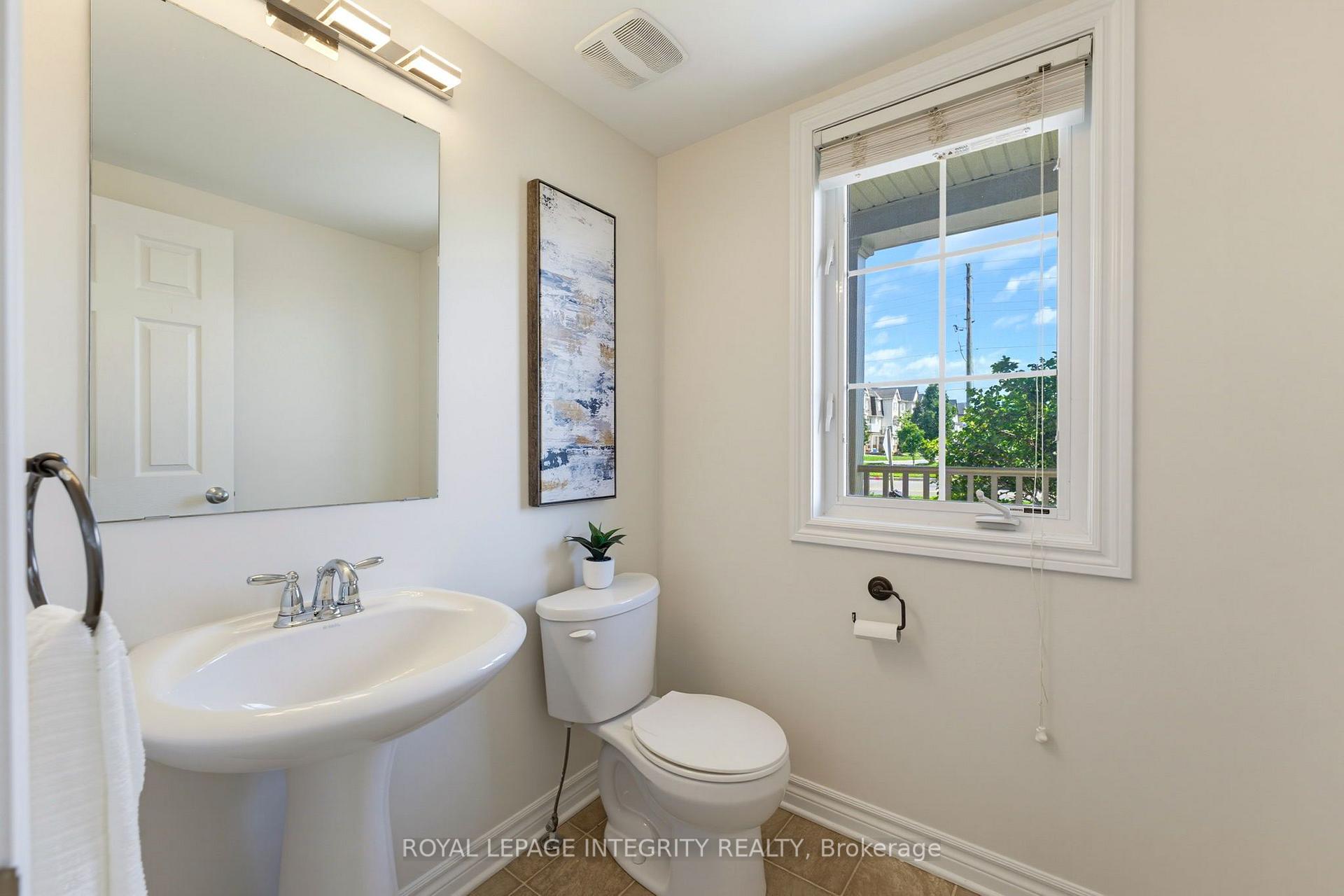Photo 10 of 3631 Cambrian Road, Ottawa, Barrhaven - Half Moon Bay — HOMEH