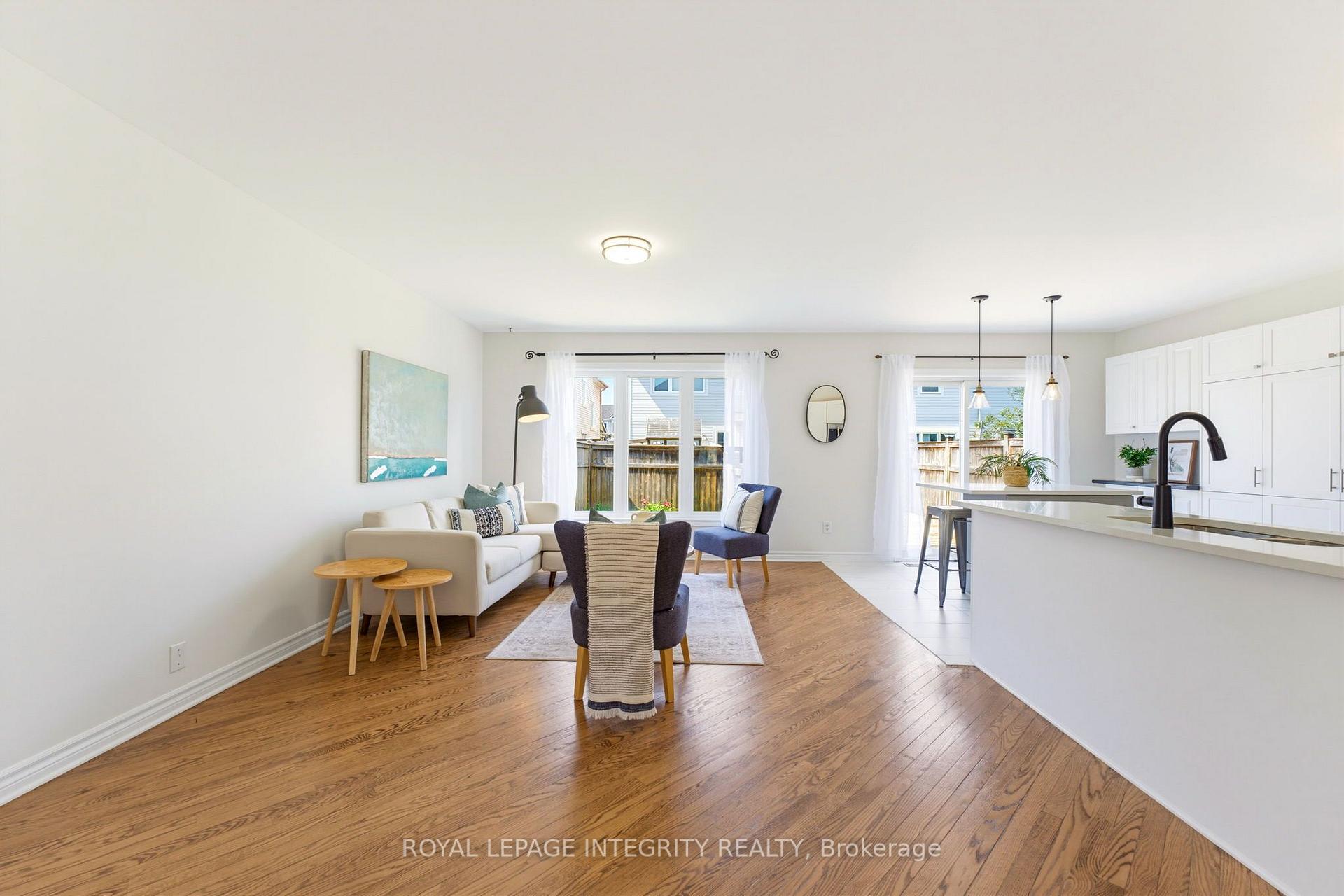 Photo 13 of 3631 Cambrian Road, Ottawa, Barrhaven - Half Moon Bay — HOMEH