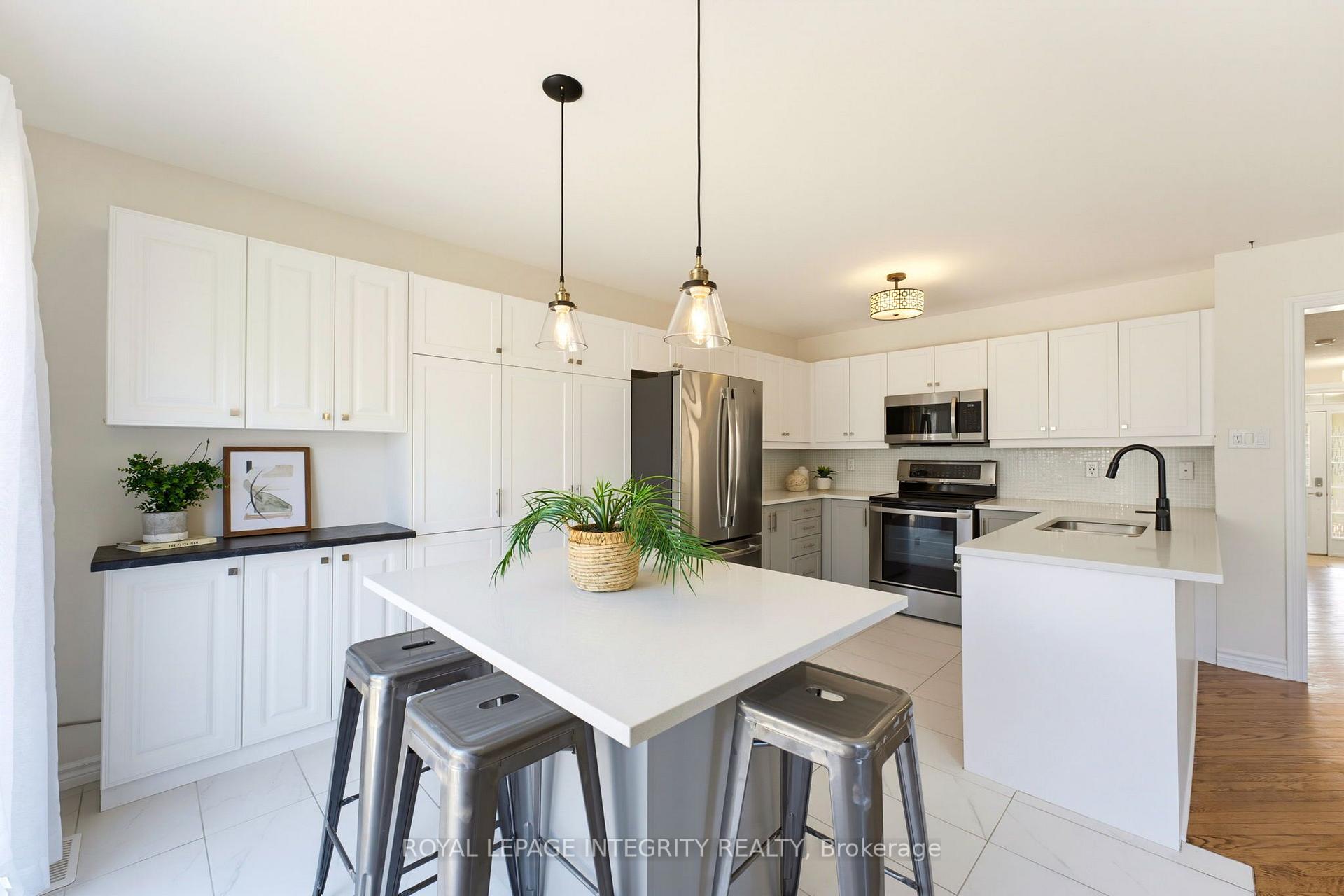 Photo 19 of 3631 Cambrian Road, Ottawa, Barrhaven - Half Moon Bay — HOMEH