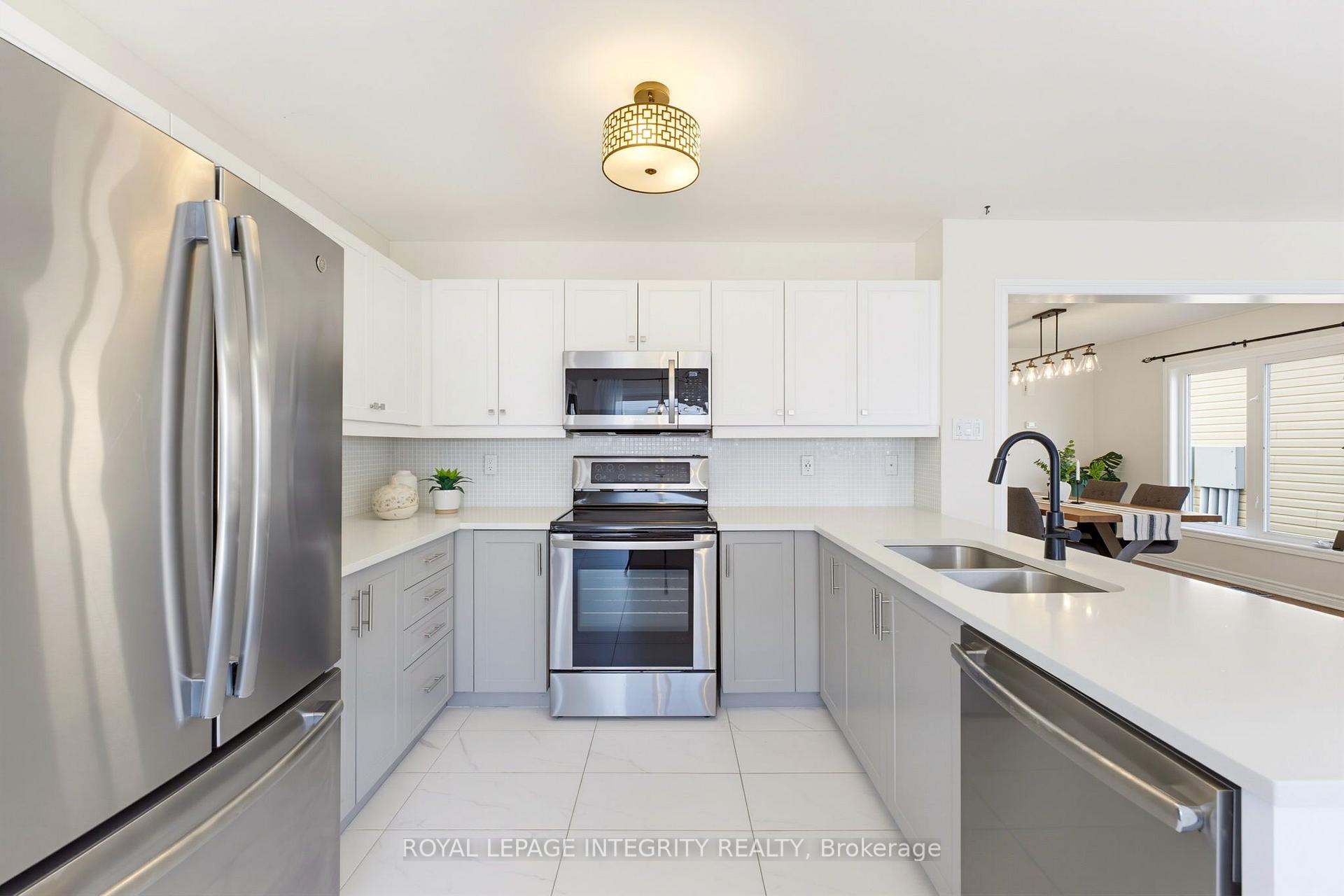 Photo 23 of 3631 Cambrian Road, Ottawa, Barrhaven - Half Moon Bay — HOMEH