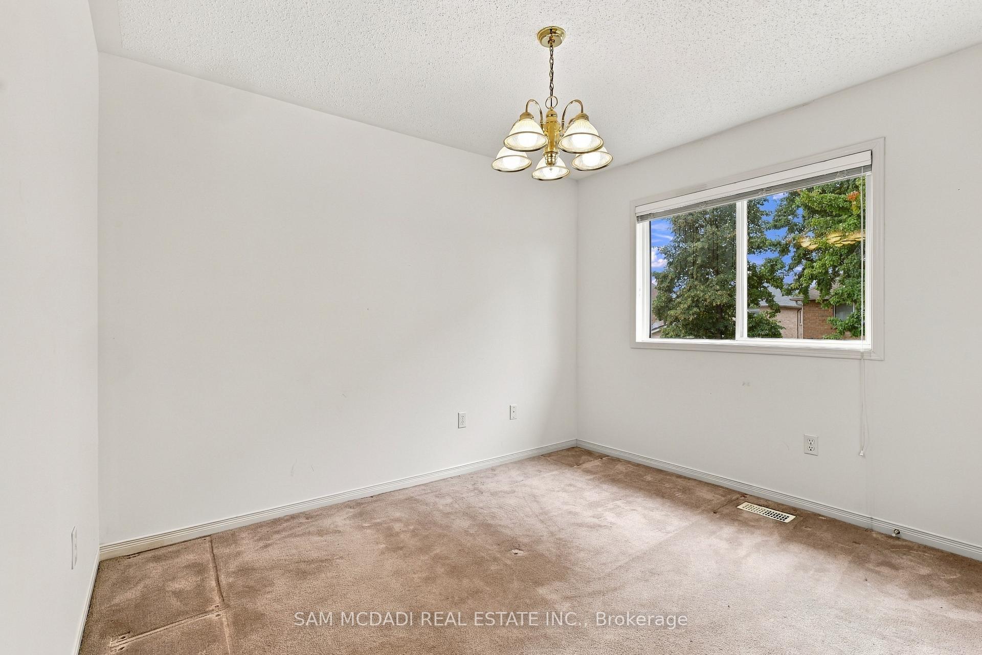 Photo 18 of 5263 Russell View Road, Mississauga, Central Erin Mills — HOMEH