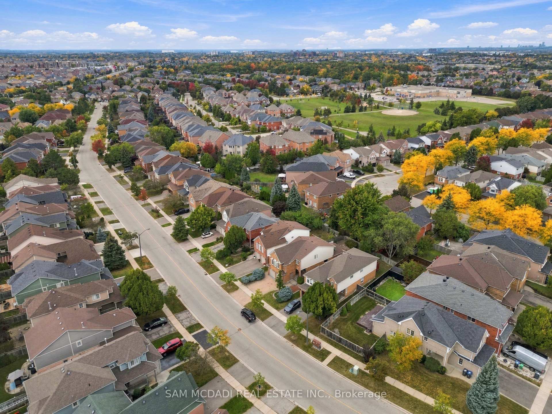 Photo 33 of 5263 Russell View Road, Mississauga, Central Erin Mills — HOMEH