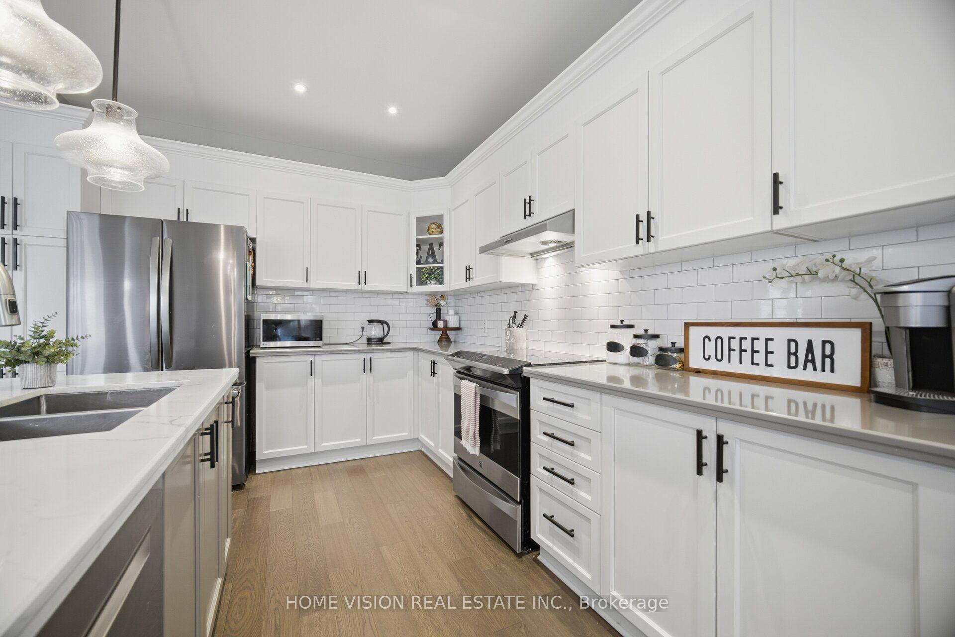 Photo 24 of 8 Colorado Boulevard, Hamilton, Stoney Creek — HOMEH