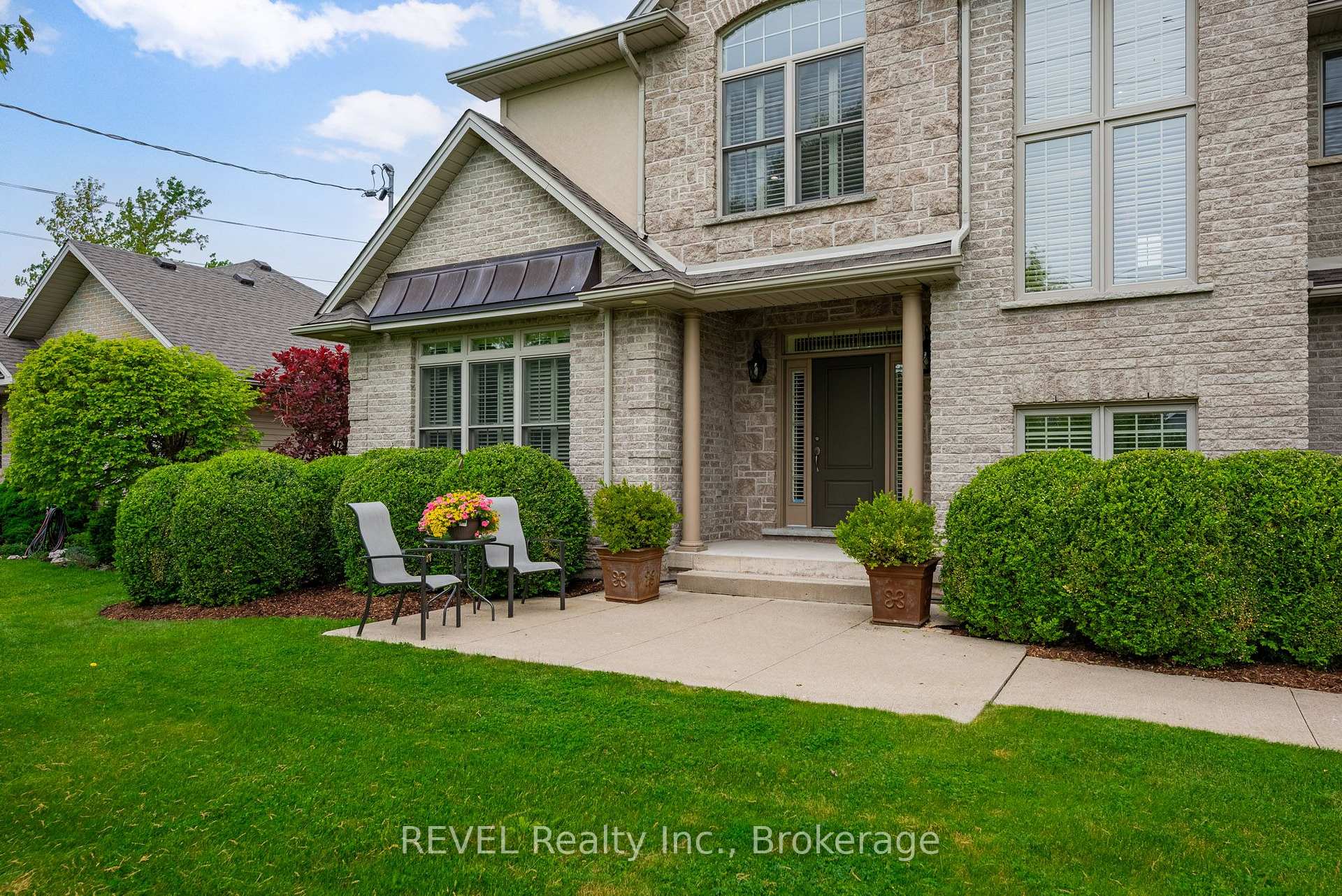 Photo 5 of 3250 Thunder Bay Road, Fort Erie, Ridgeway — HOMEH