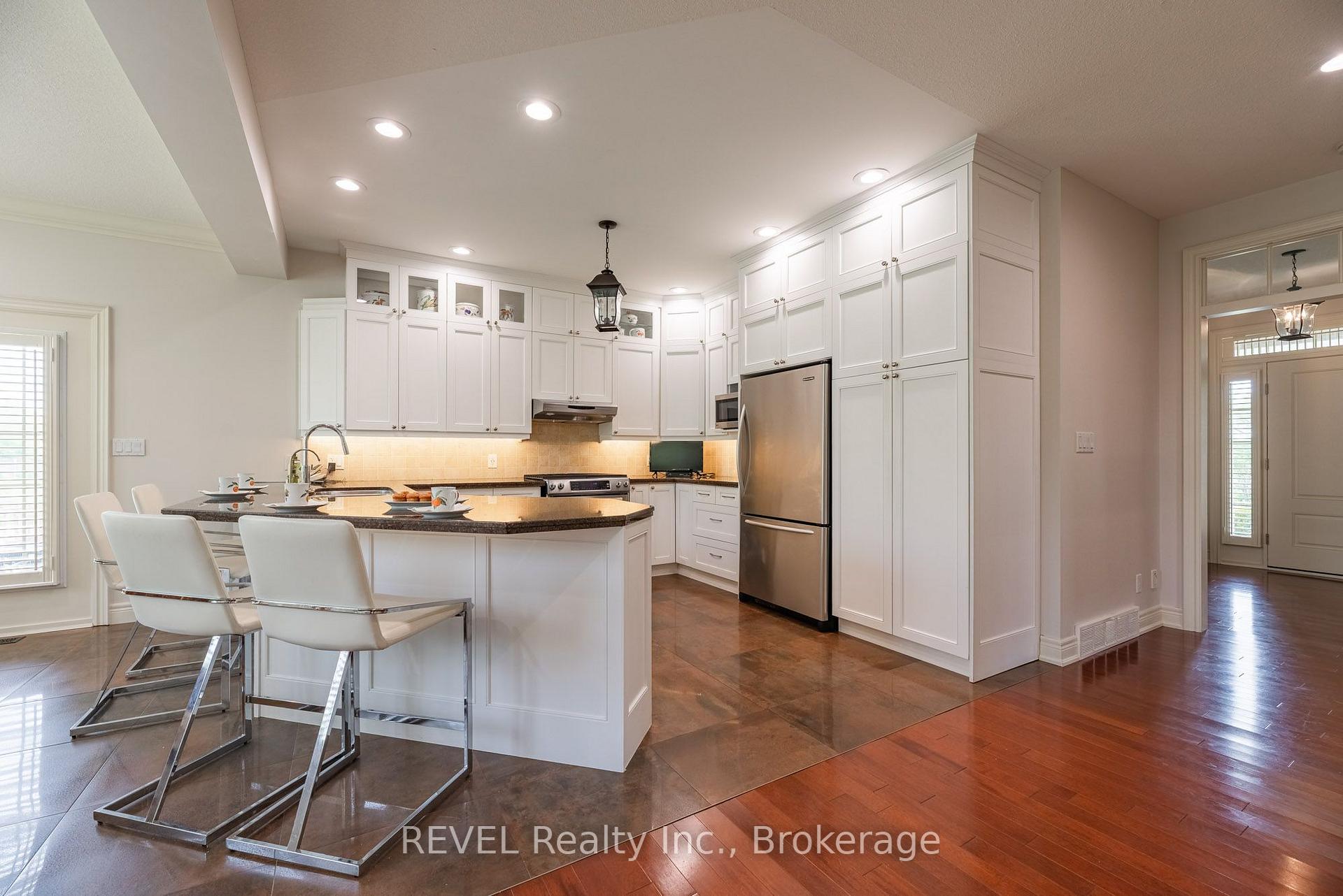 Photo 18 of 3250 Thunder Bay Road, Fort Erie, Ridgeway — HOMEH