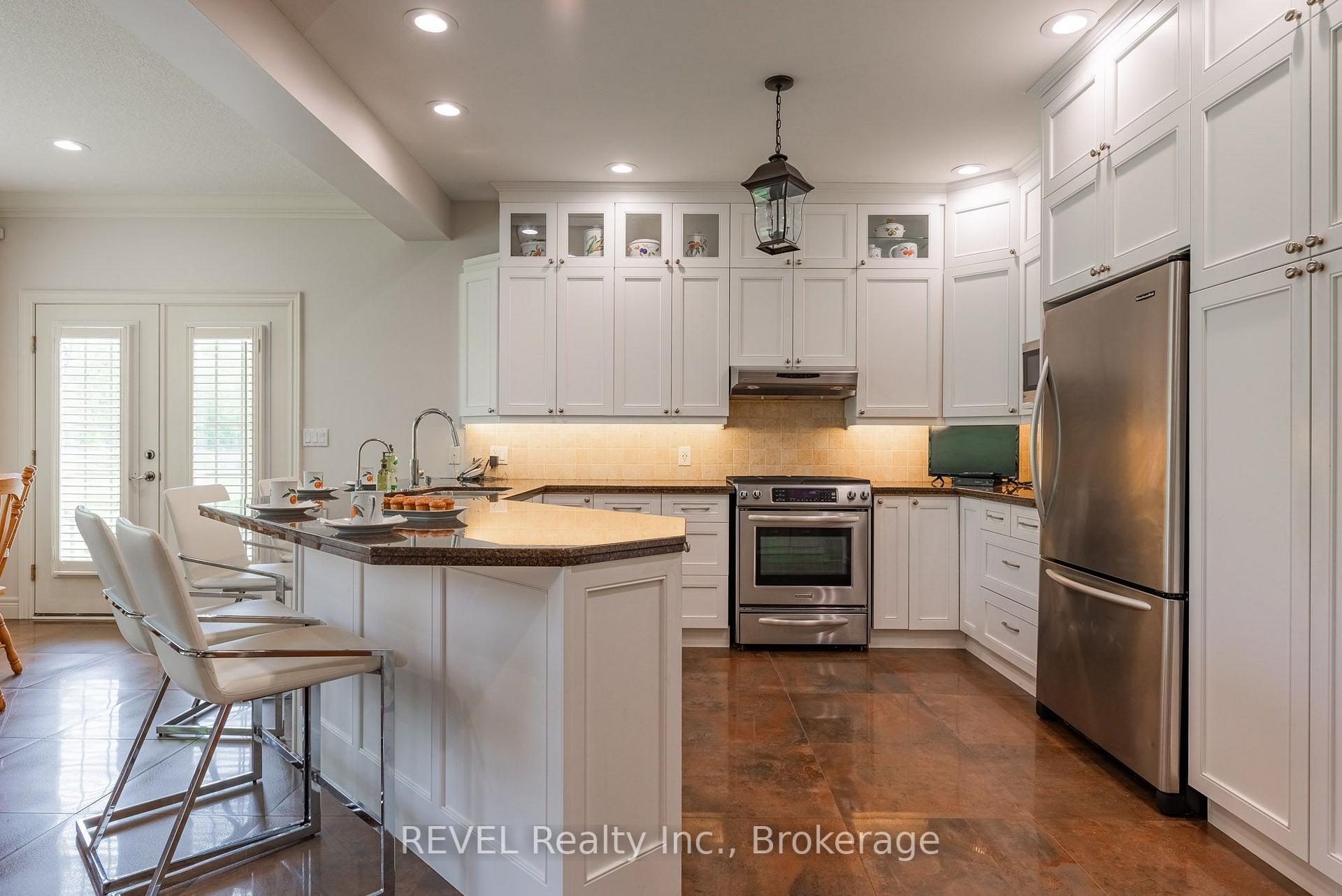 Photo 19 of 3250 Thunder Bay Road, Fort Erie, Ridgeway — HOMEH