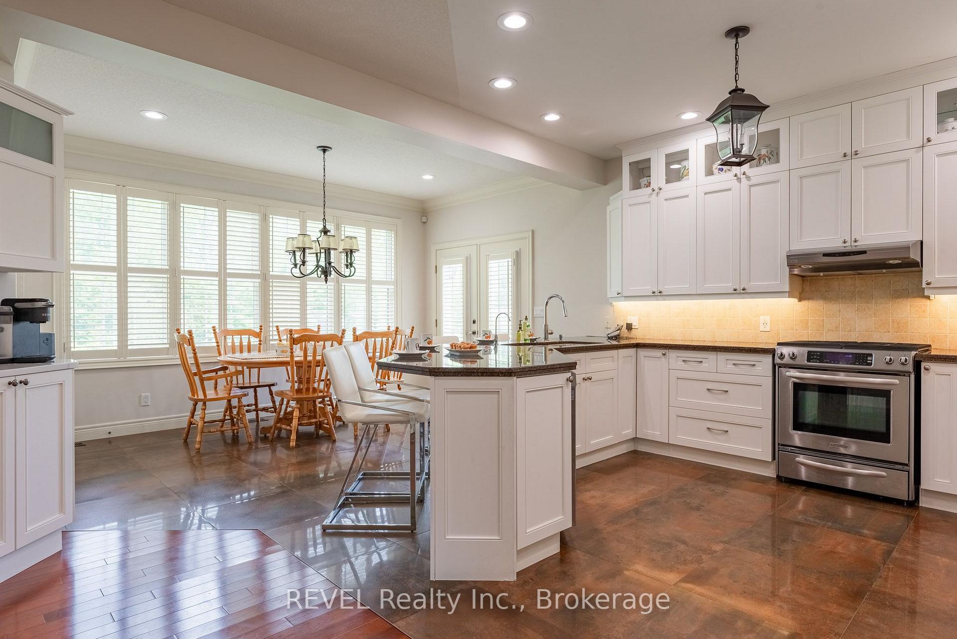 Photo 20 of 3250 Thunder Bay Road, Fort Erie, Ridgeway — HOMEH