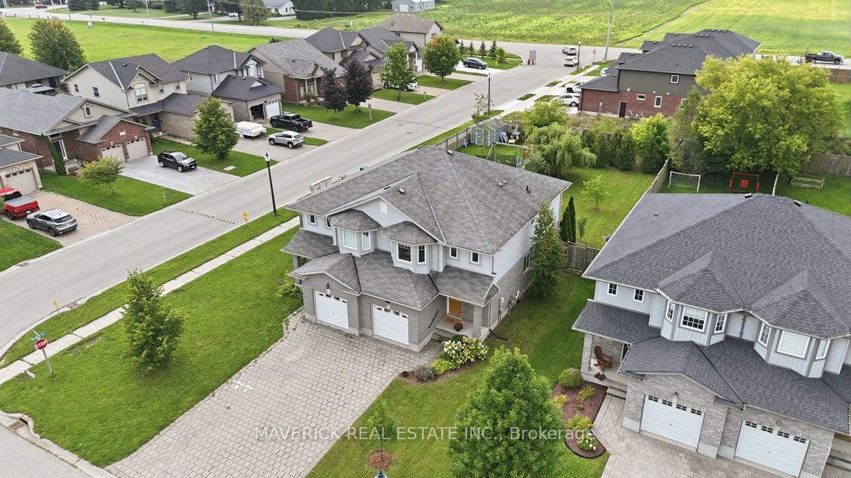Photo 2 of 3 Leesboro Trail, Thames Centre, Thorndale — HOMEH