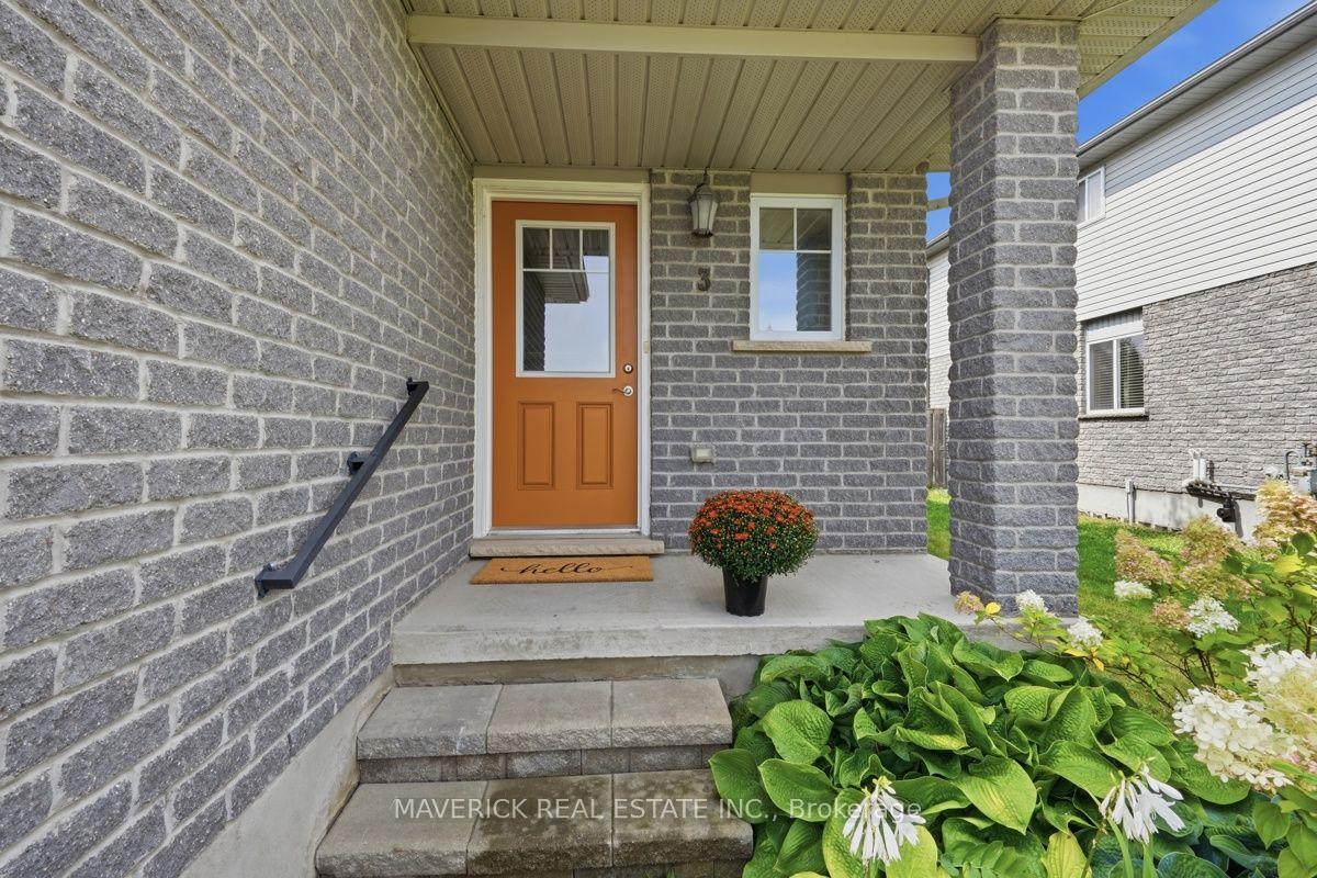 Photo 3 of 3 Leesboro Trail, Thames Centre, Thorndale — HOMEH