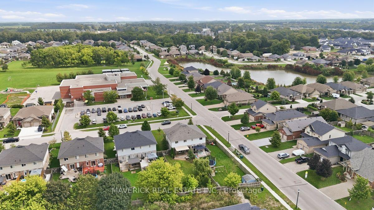 Photo 45 of 3 Leesboro Trail, Thames Centre, Thorndale — HOMEH