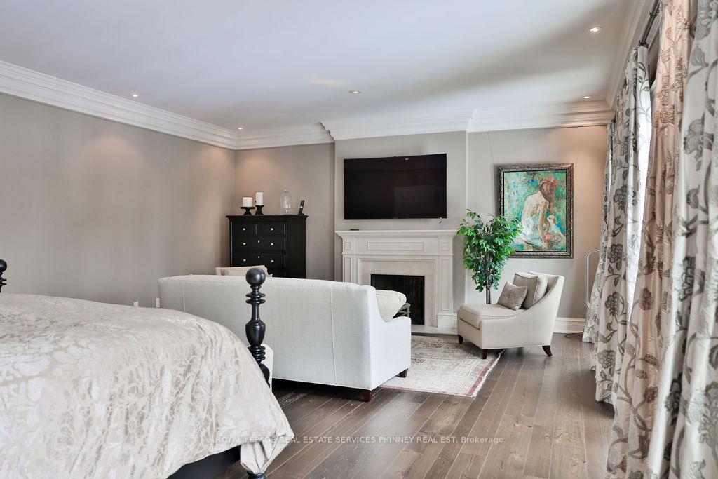 Photo 20 of 20 Cluny Drive, Toronto, Rosedale-Moore Park — HOMEH