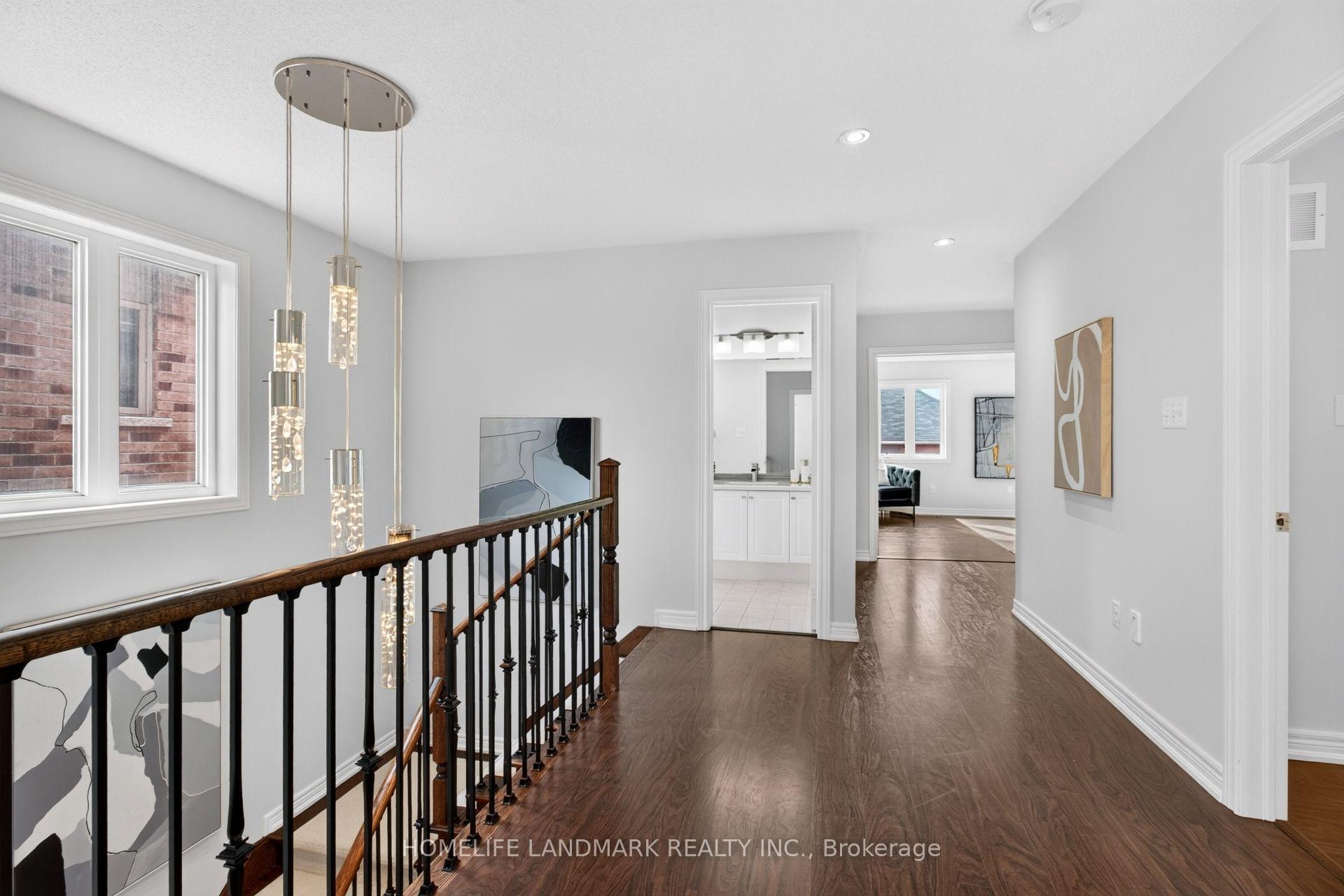 Photo 9 of 75 Estrella Crescent, Richmond Hill, Jefferson — HOMEH