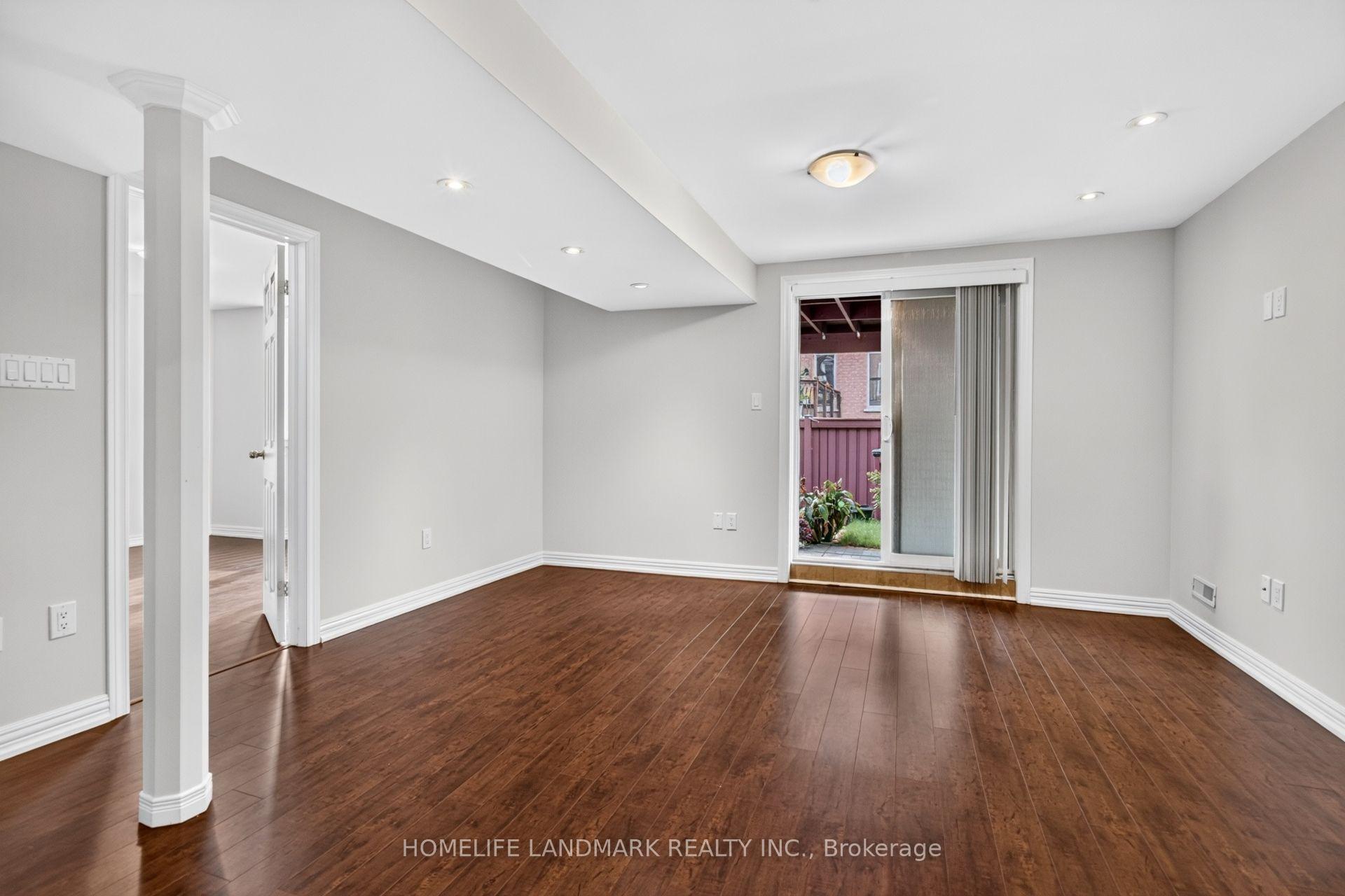 Photo 20 of 75 Estrella Crescent, Richmond Hill, Jefferson — HOMEH
