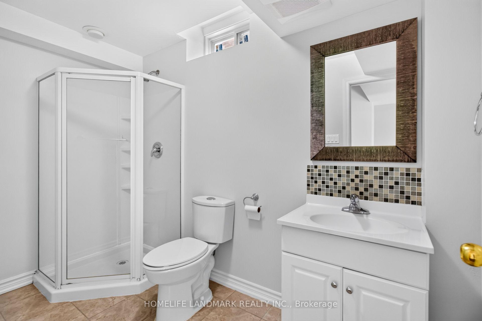 Photo 21 of 75 Estrella Crescent, Richmond Hill, Jefferson — HOMEH