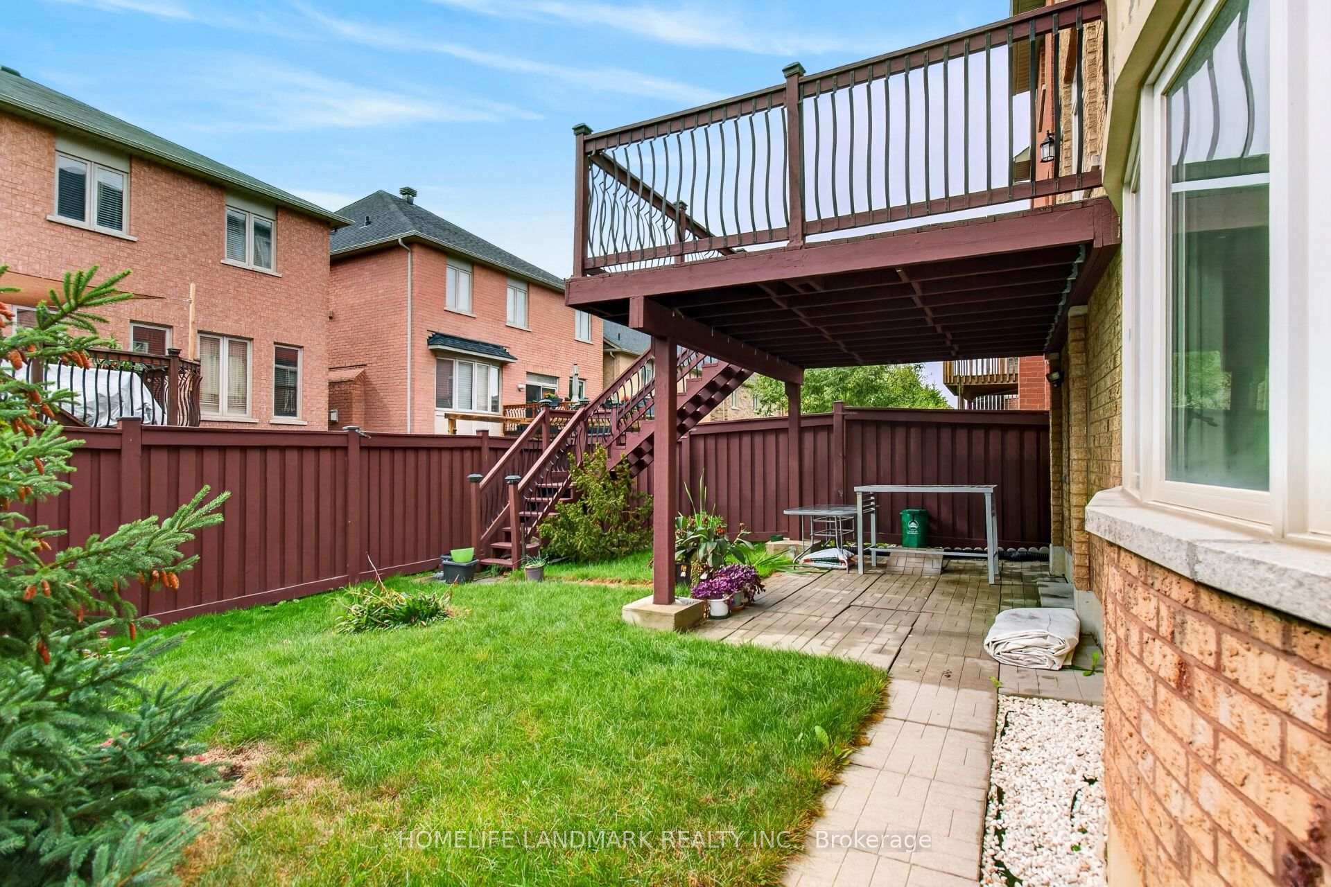 Photo 22 of 75 Estrella Crescent, Richmond Hill, Jefferson — HOMEH