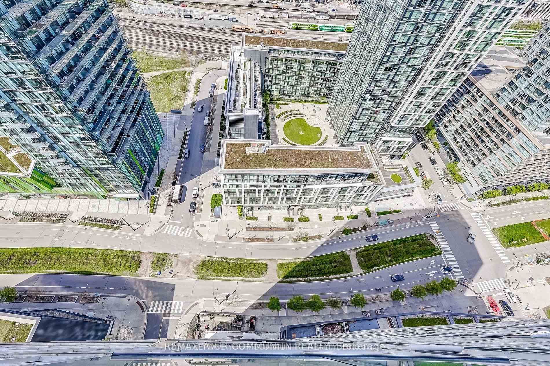 Photo 39 of Unit 3208, 85 Queens Wharf Road, Toronto, Waterfront Communities — HOMEH