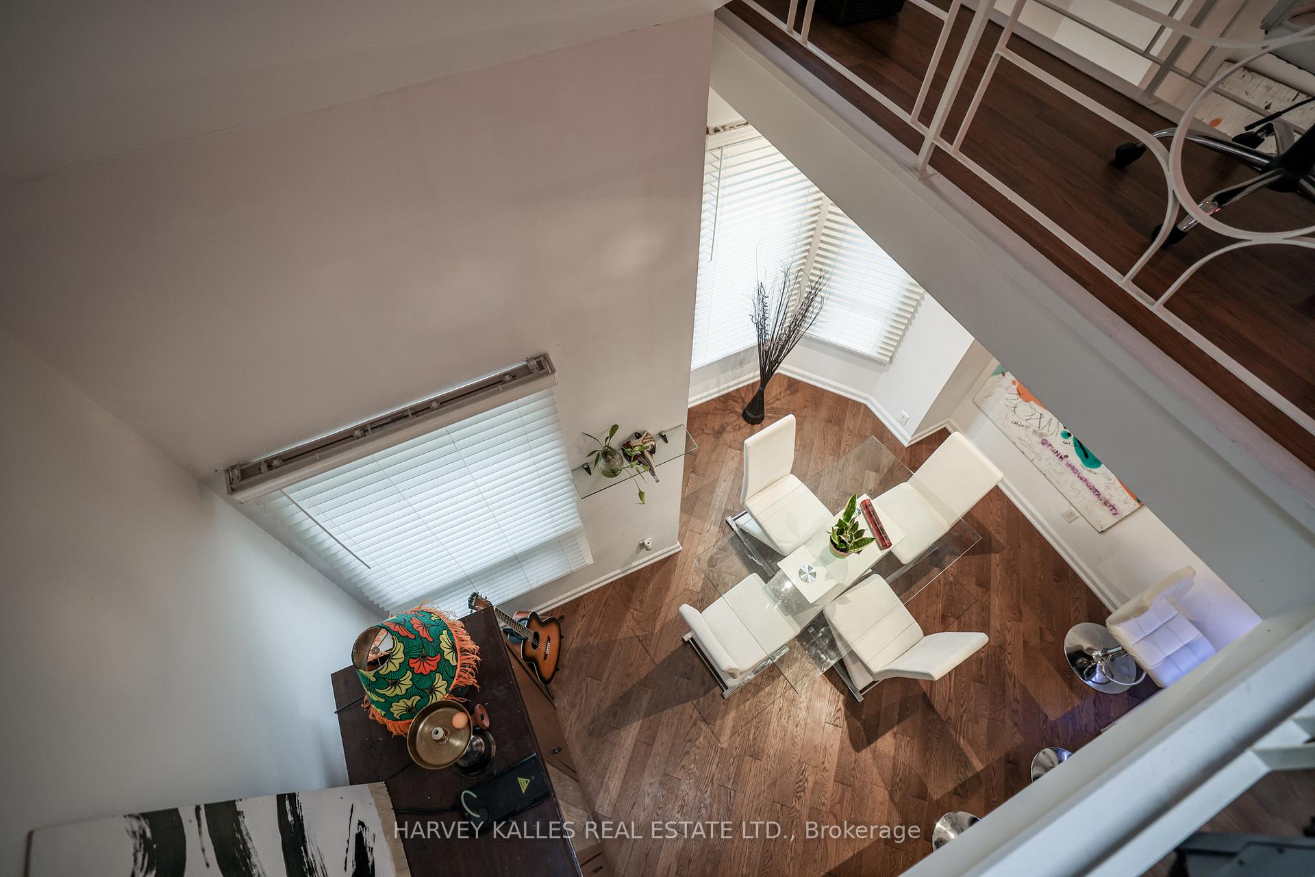 Photo 14 of 530 Richmond Street W, Toronto, Waterfront Communities — HOMEH