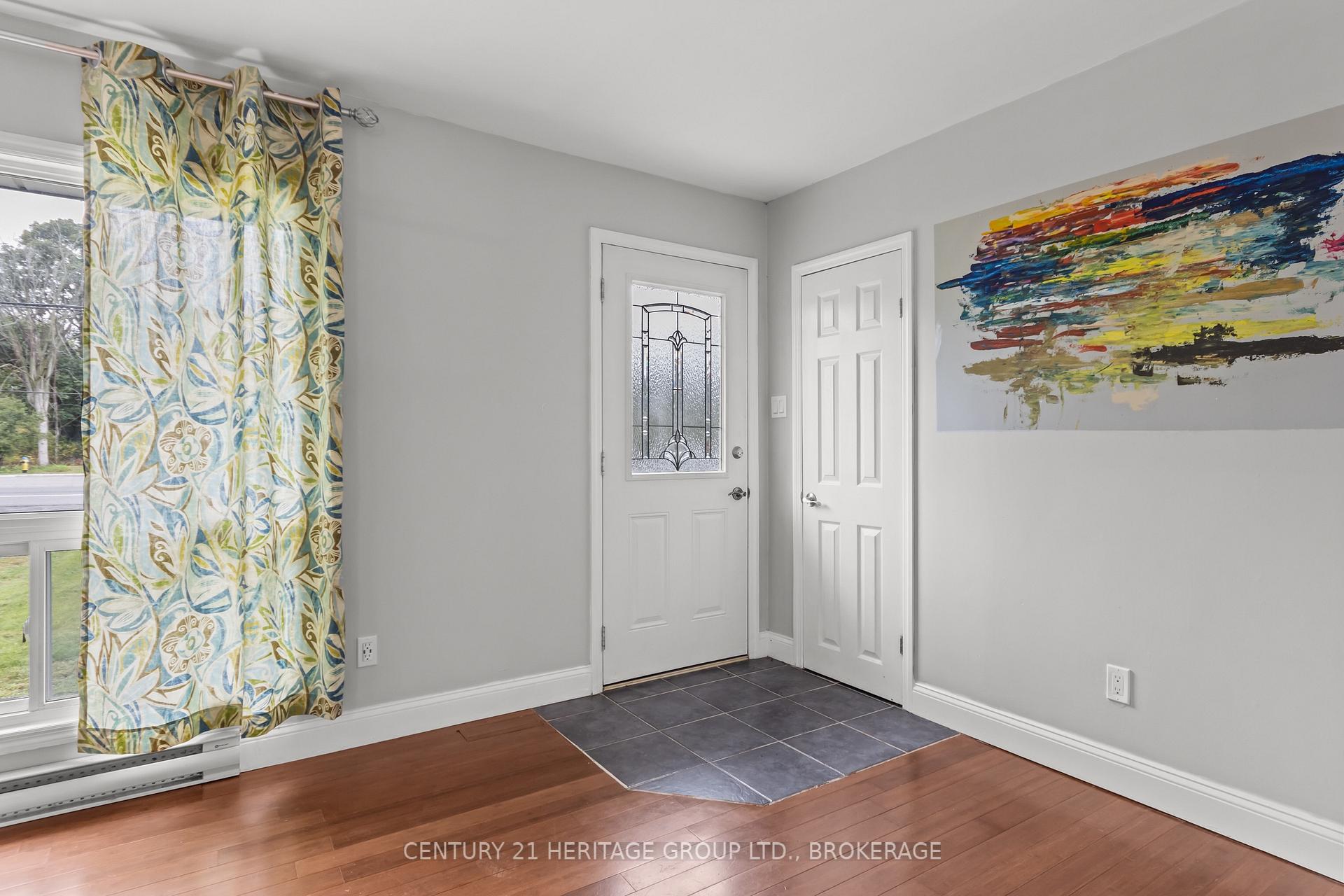 Photo 4 of 3007 Princess Street, Kingston, North of Taylor-Kidd Blvd — HOMEH